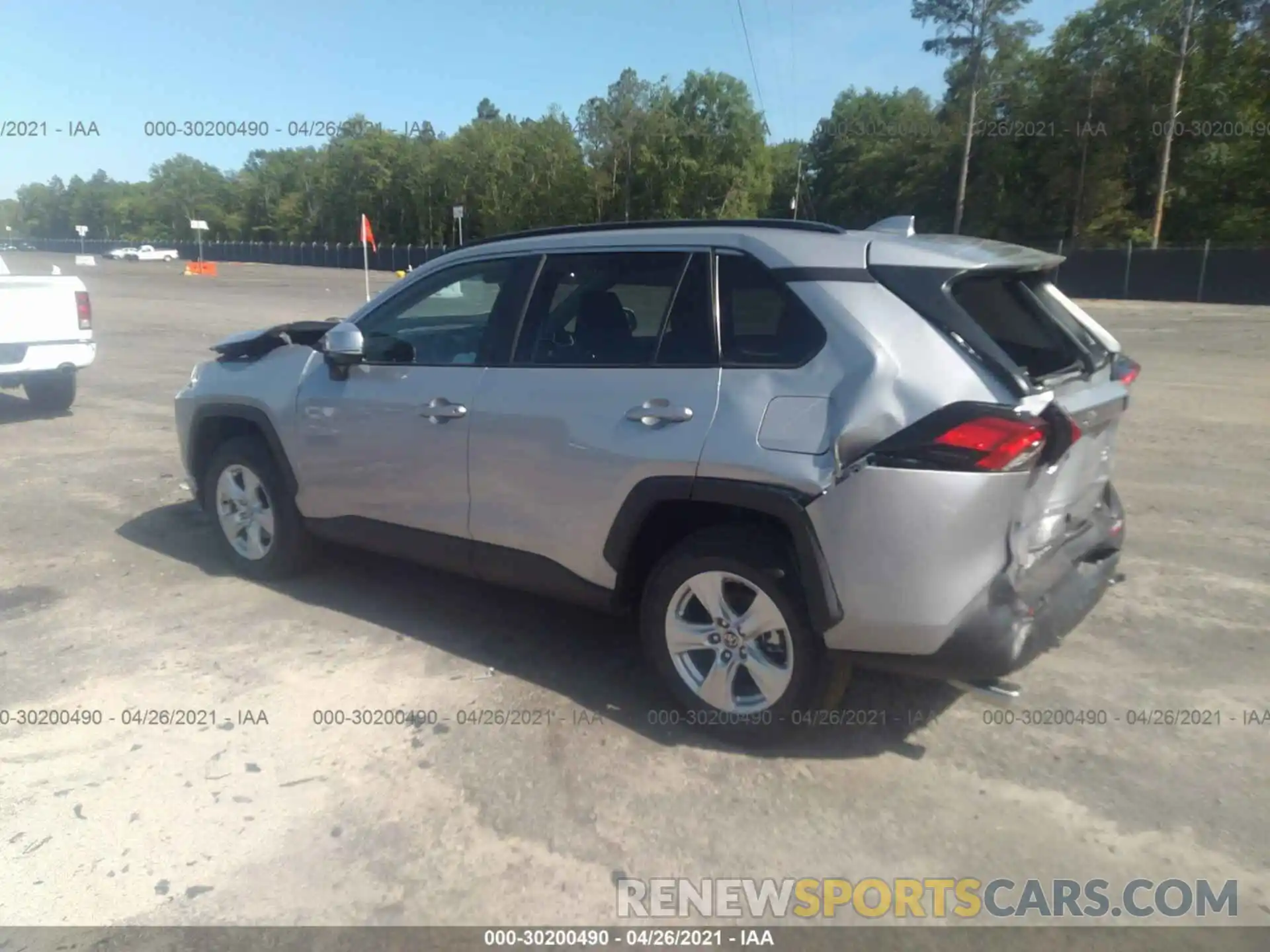 3 Photograph of a damaged car 2T3P1RFVXMW192533 TOYOTA RAV4 2021