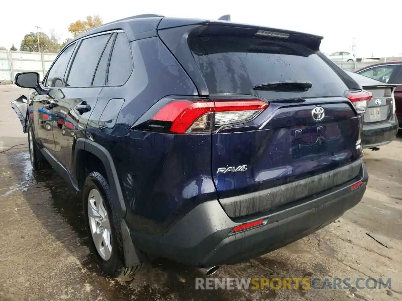 3 Photograph of a damaged car 2T3P1RFVXMW219049 TOYOTA RAV4 2021