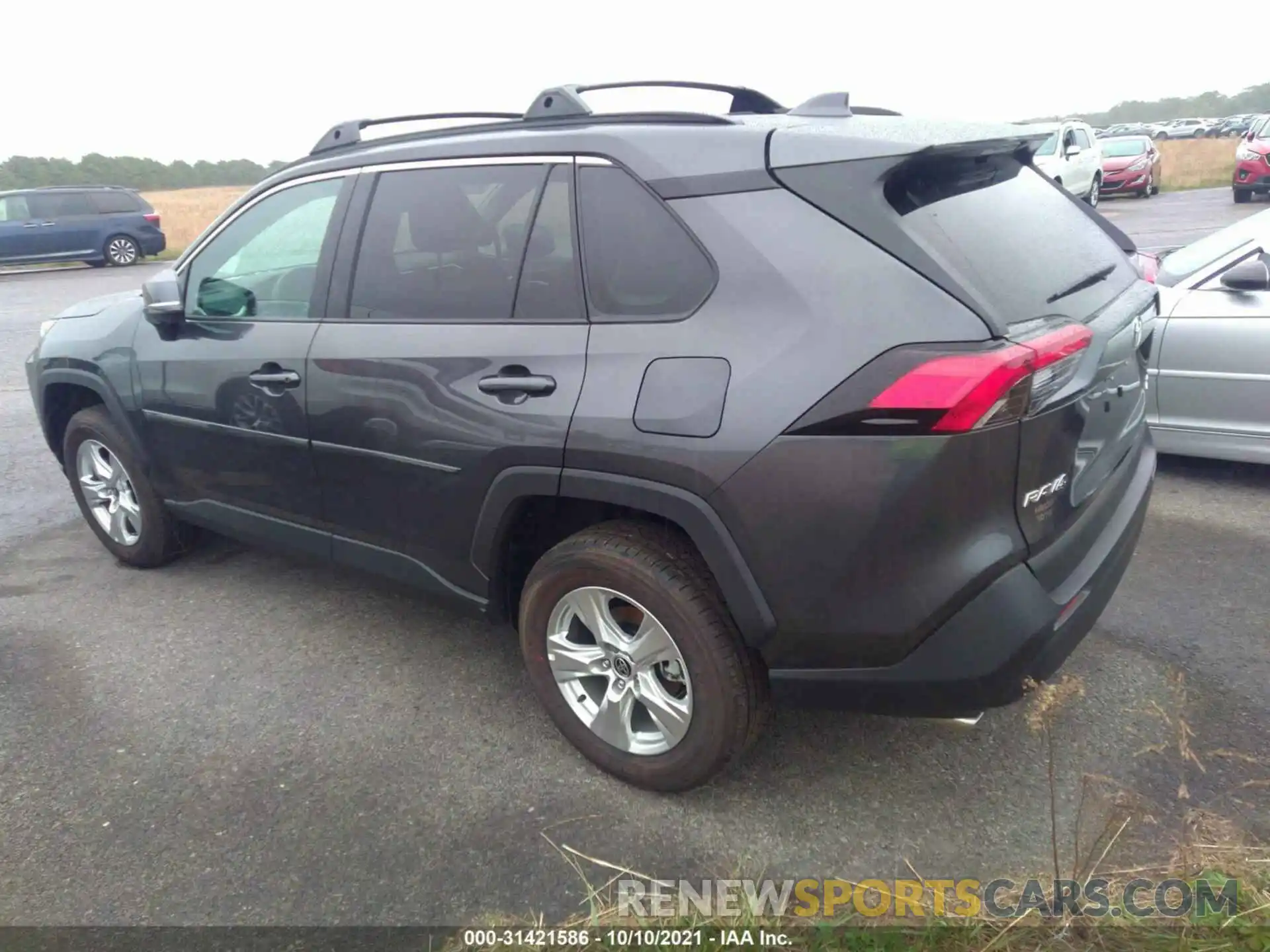 3 Photograph of a damaged car 2T3P1RFVXMW219147 TOYOTA RAV4 2021