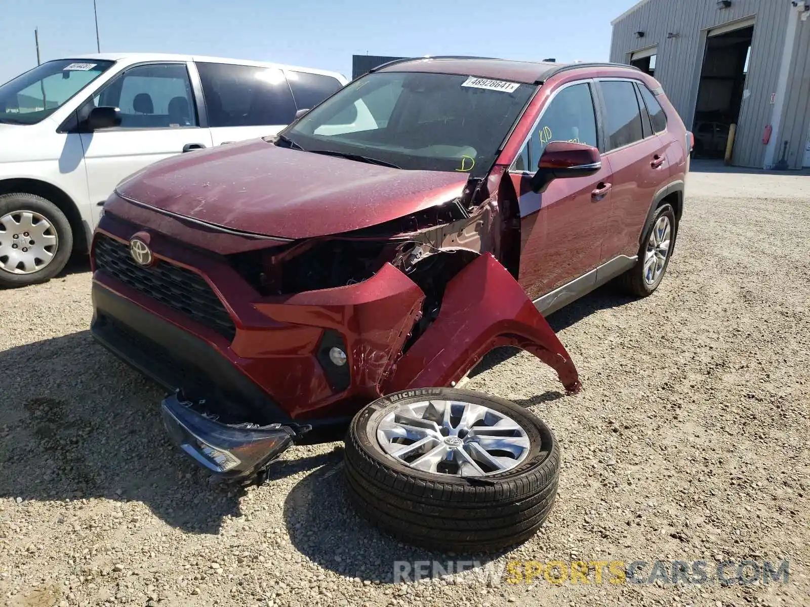 2 Photograph of a damaged car 2T3R1RFV2MW168977 TOYOTA RAV4 2021