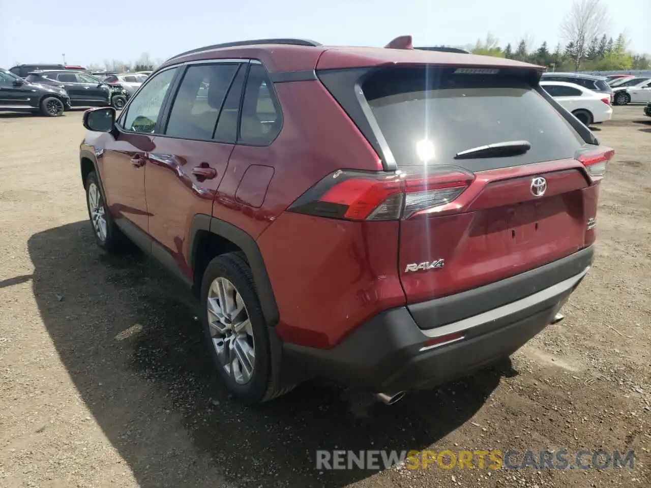 3 Photograph of a damaged car 2T3R1RFV2MW231754 TOYOTA RAV4 2021