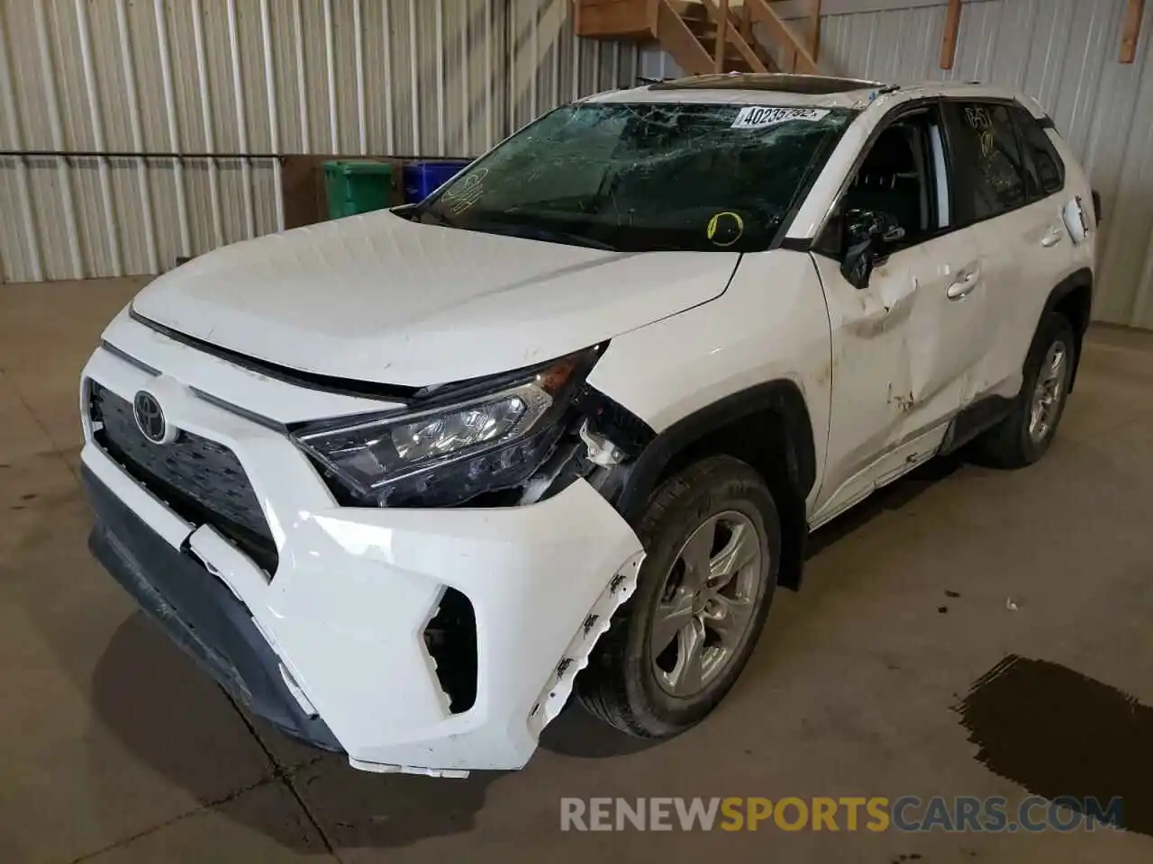 2 Photograph of a damaged car 2T3R1RFV5MC187881 TOYOTA RAV4 2021