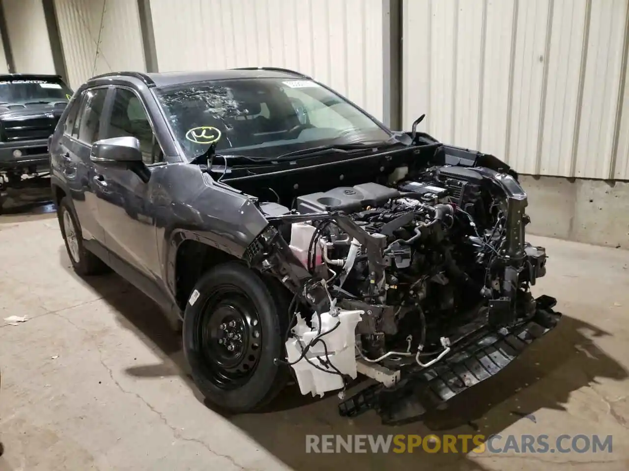 1 Photograph of a damaged car 2T3R1RFV5MC229630 TOYOTA RAV4 2021