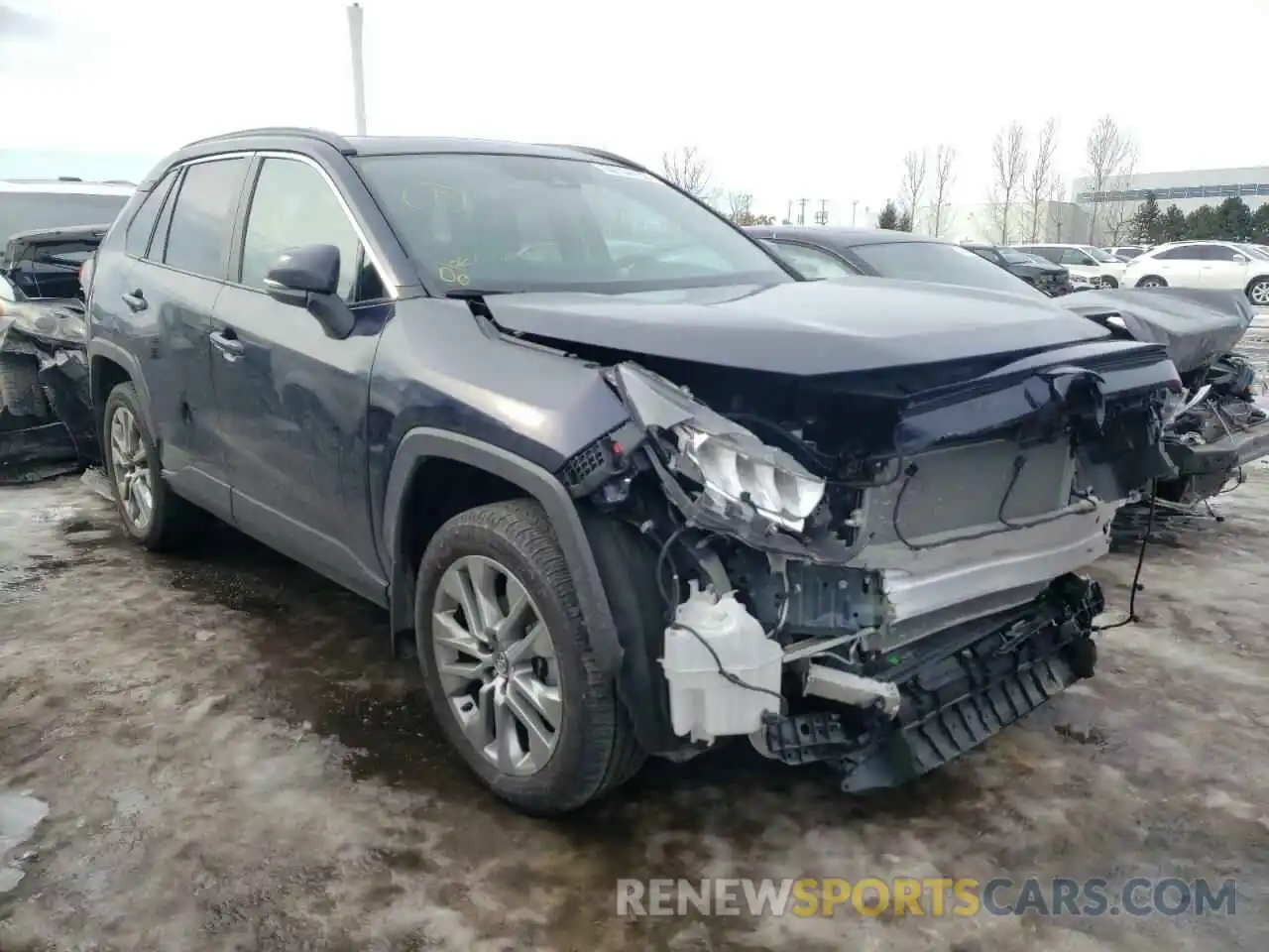 1 Photograph of a damaged car 2T3R1RFVXMC153791 TOYOTA RAV4 2021