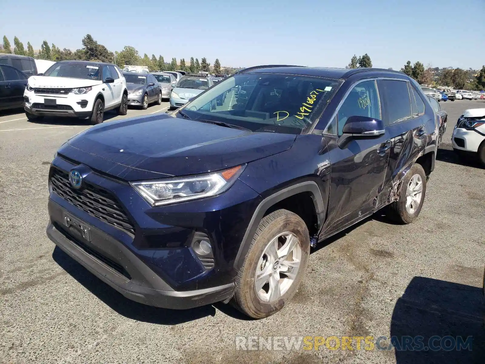 2 Photograph of a damaged car 2T3R6RFV0MW005665 TOYOTA RAV4 2021