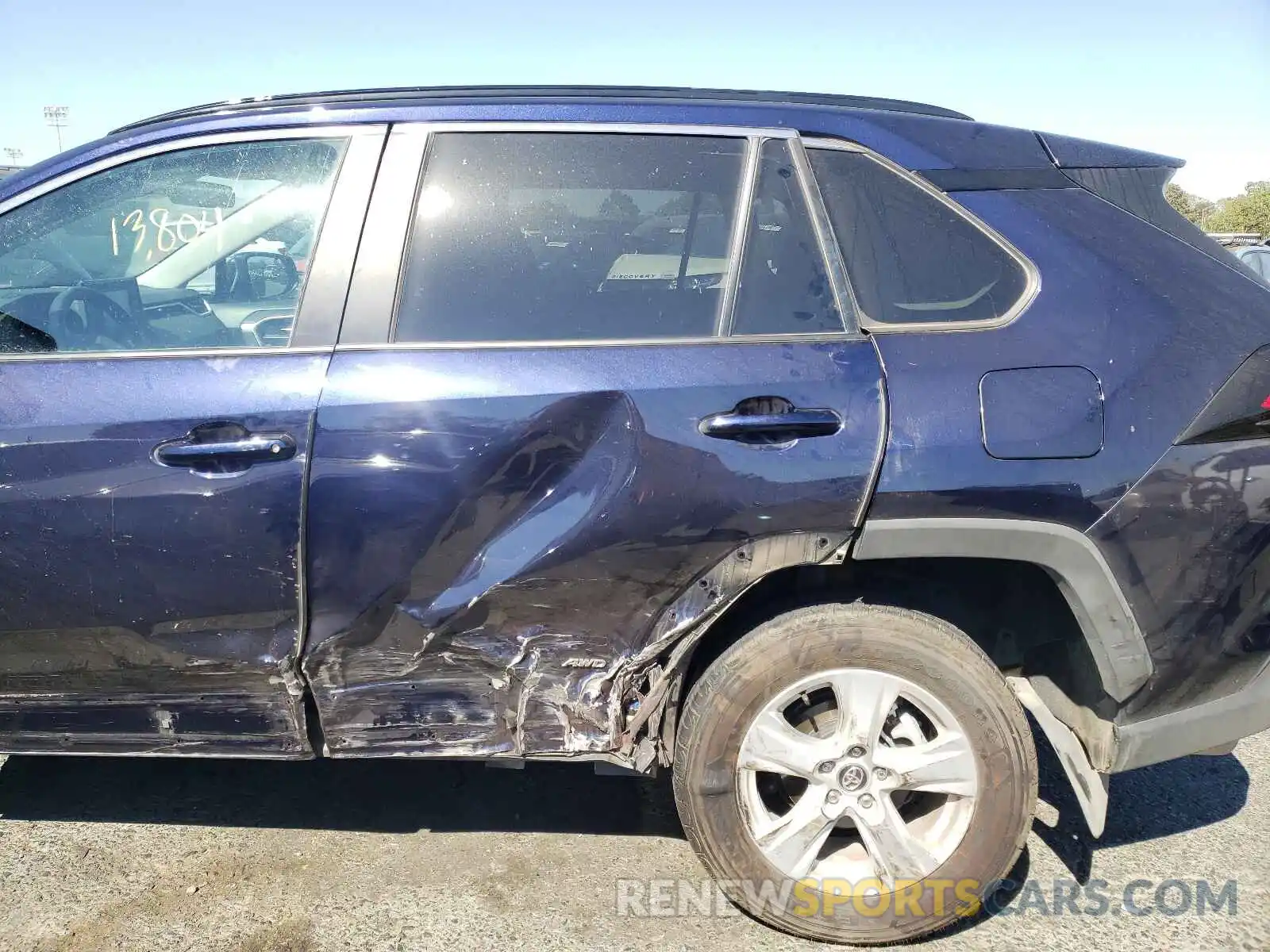 9 Photograph of a damaged car 2T3R6RFV0MW005665 TOYOTA RAV4 2021