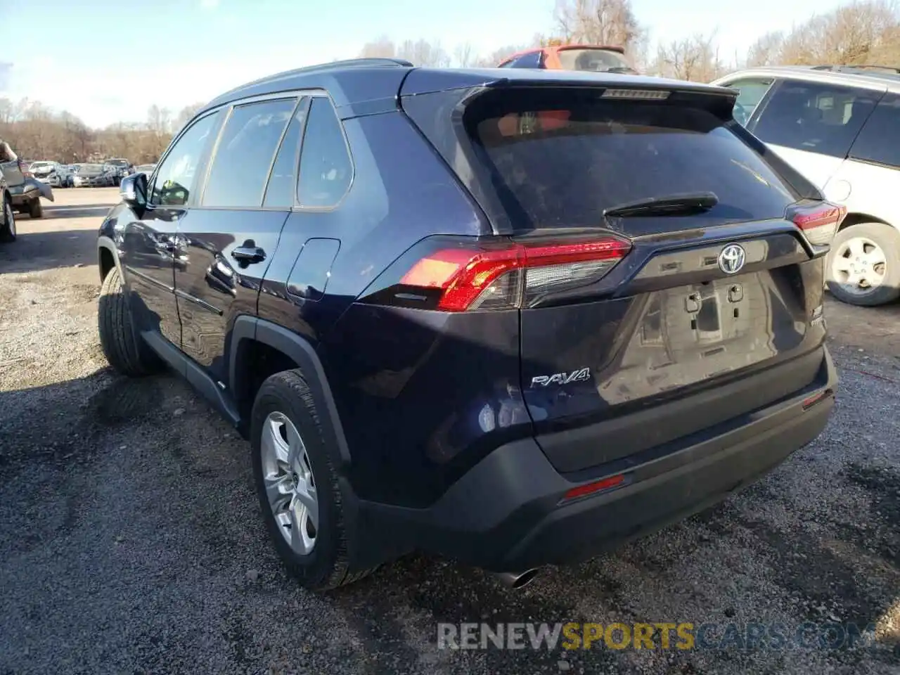 3 Photograph of a damaged car 2T3R6RFV1MW010549 TOYOTA RAV4 2021