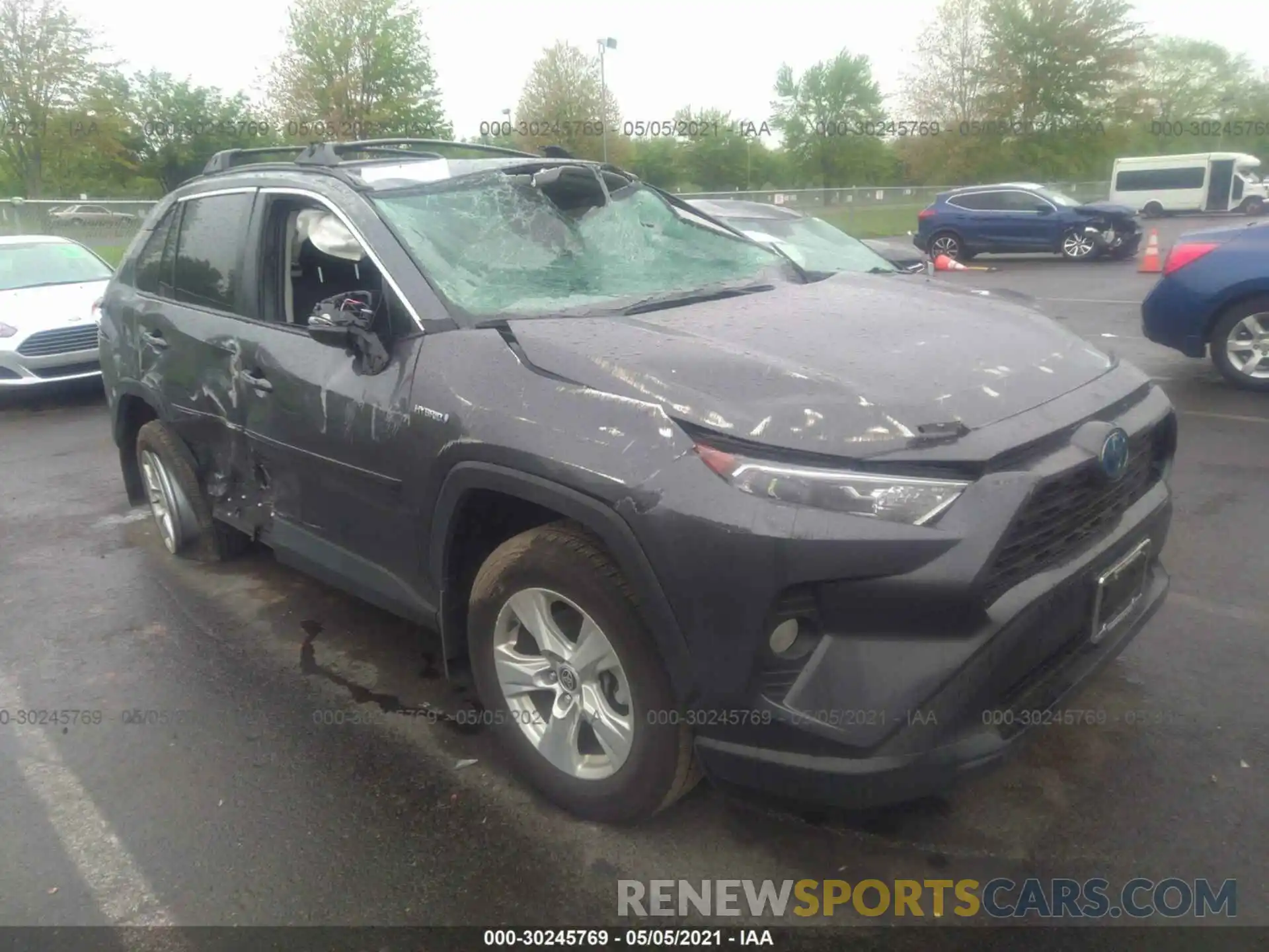 1 Photograph of a damaged car 2T3R6RFV1MW011328 TOYOTA RAV4 2021