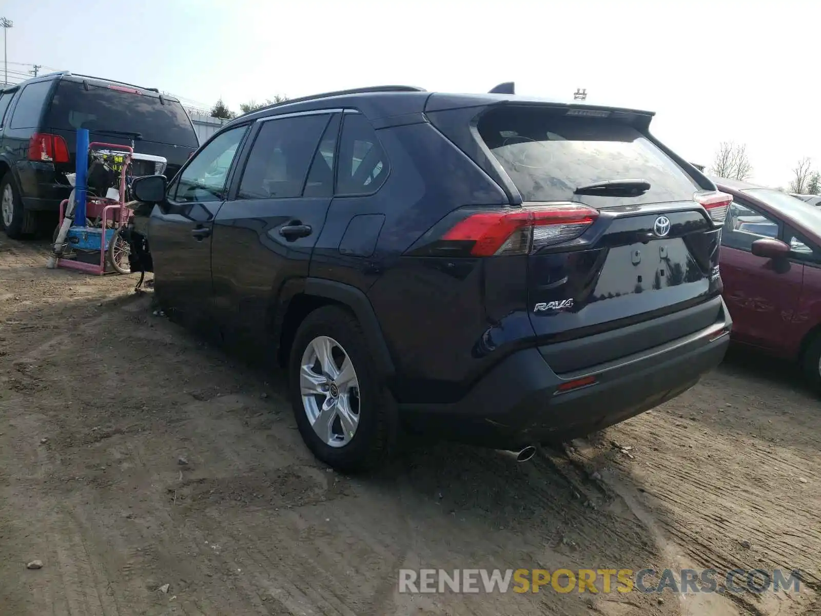 3 Photograph of a damaged car 2T3R6RFV1MW018201 TOYOTA RAV4 2021