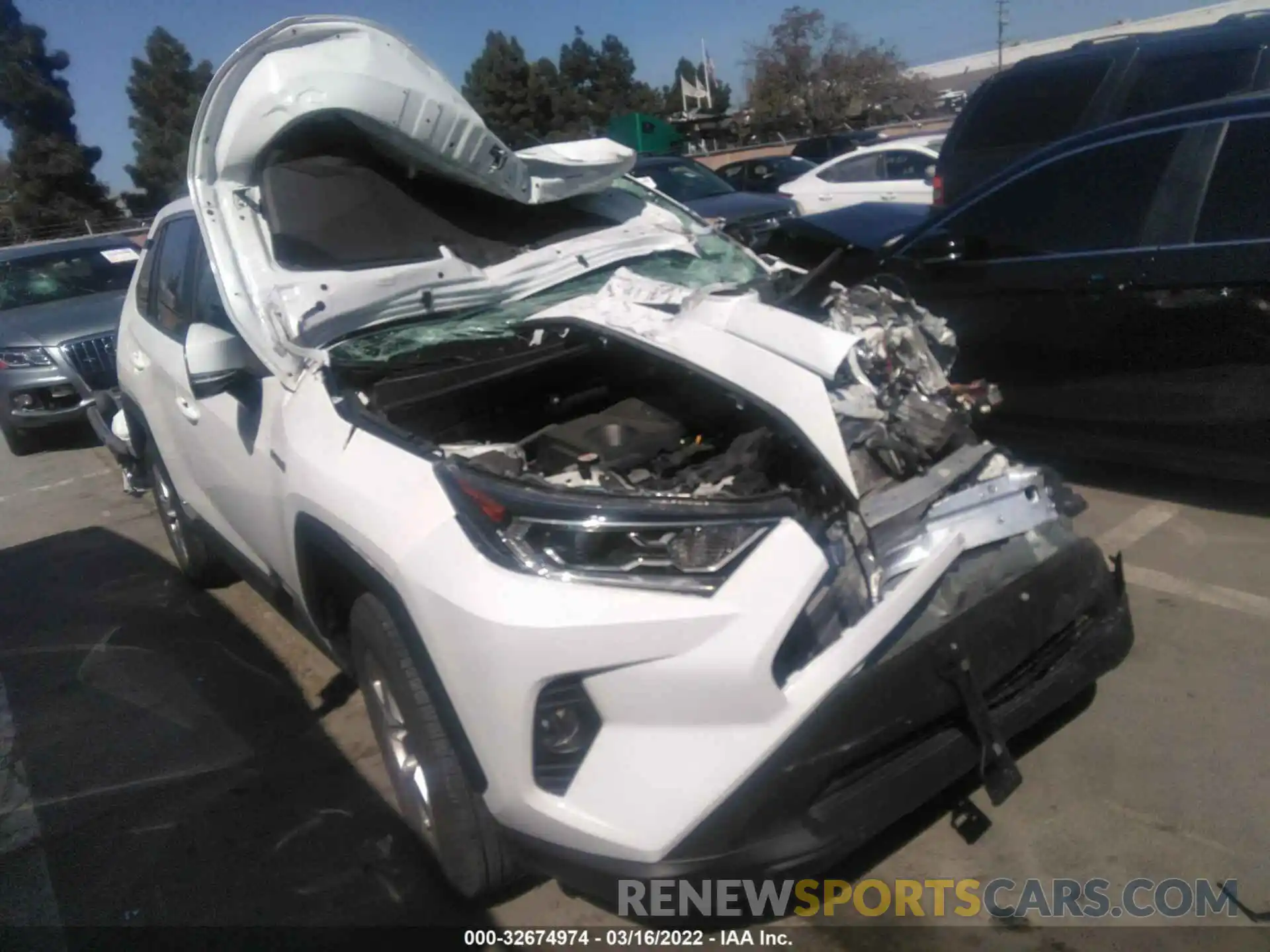 1 Photograph of a damaged car 2T3R6RFV2MW005182 TOYOTA RAV4 2021