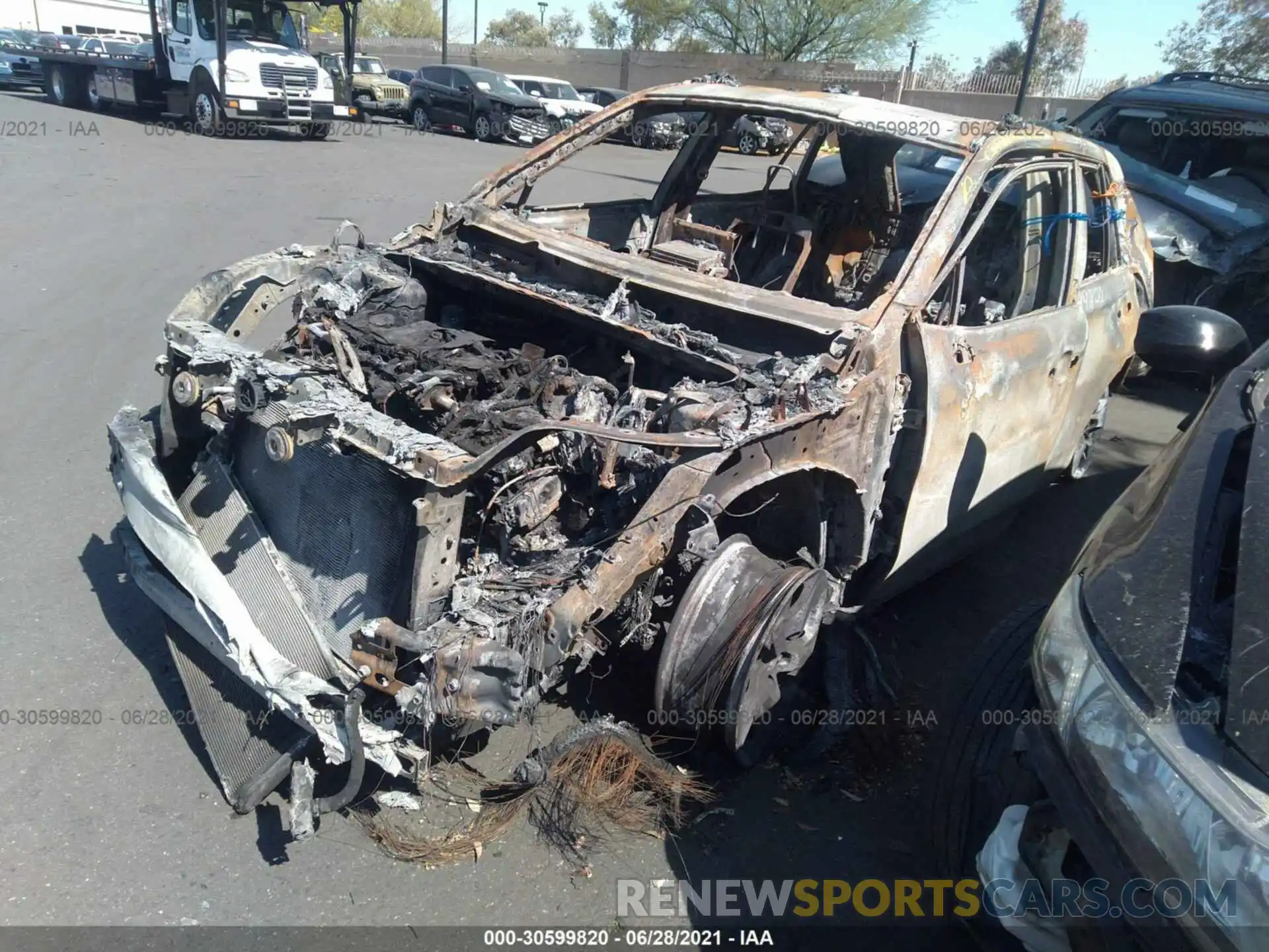 2 Photograph of a damaged car 2T3R6RFV3MW015557 TOYOTA RAV4 2021