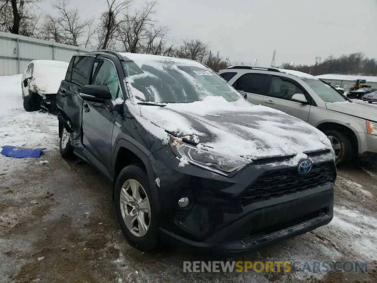 1 Фотография поврежденного автомобиля 2T3R6RFV4MW004440 TOYOTA RAV4 2021