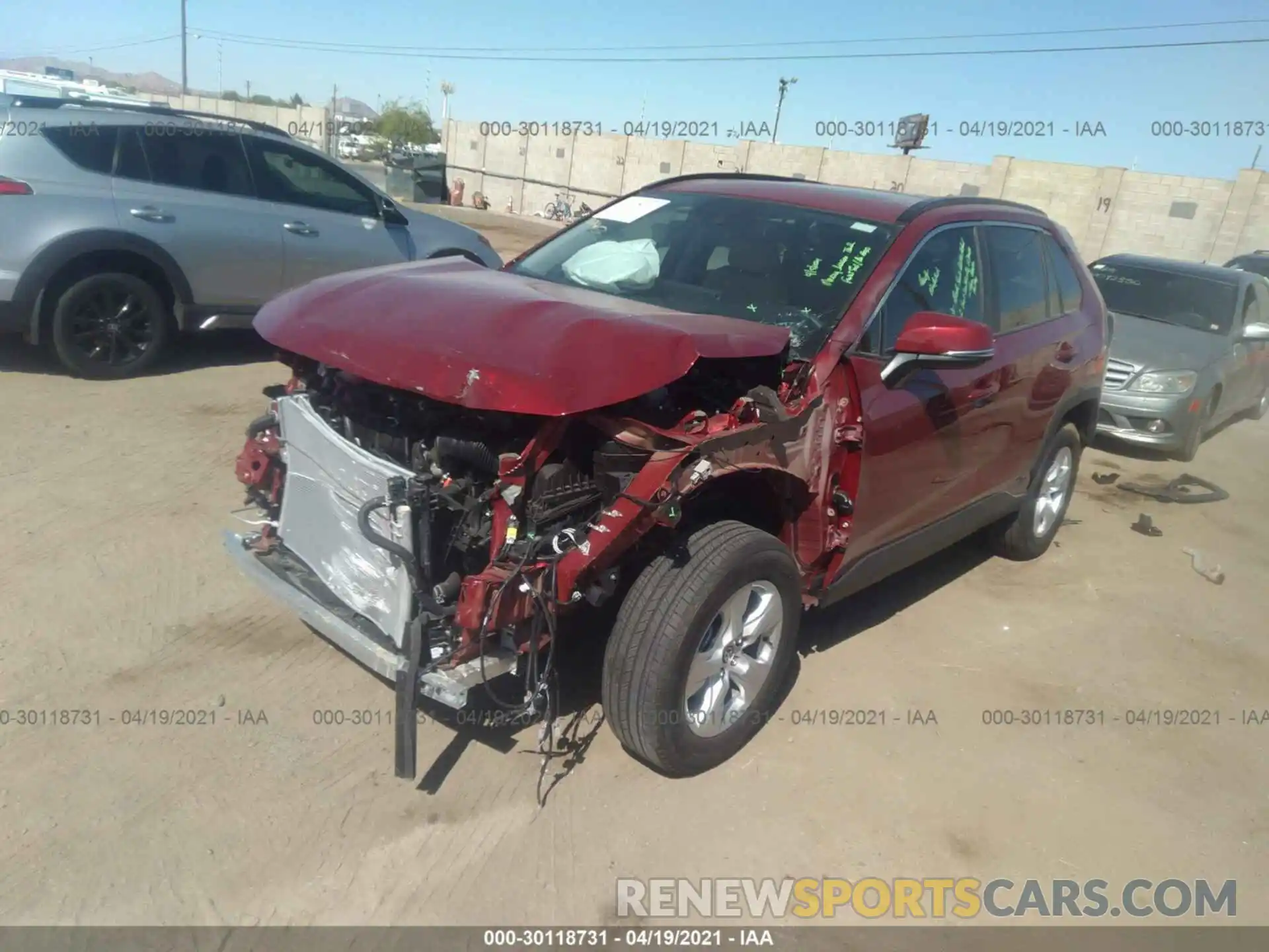 2 Photograph of a damaged car 2T3R6RFV4MW013199 TOYOTA RAV4 2021