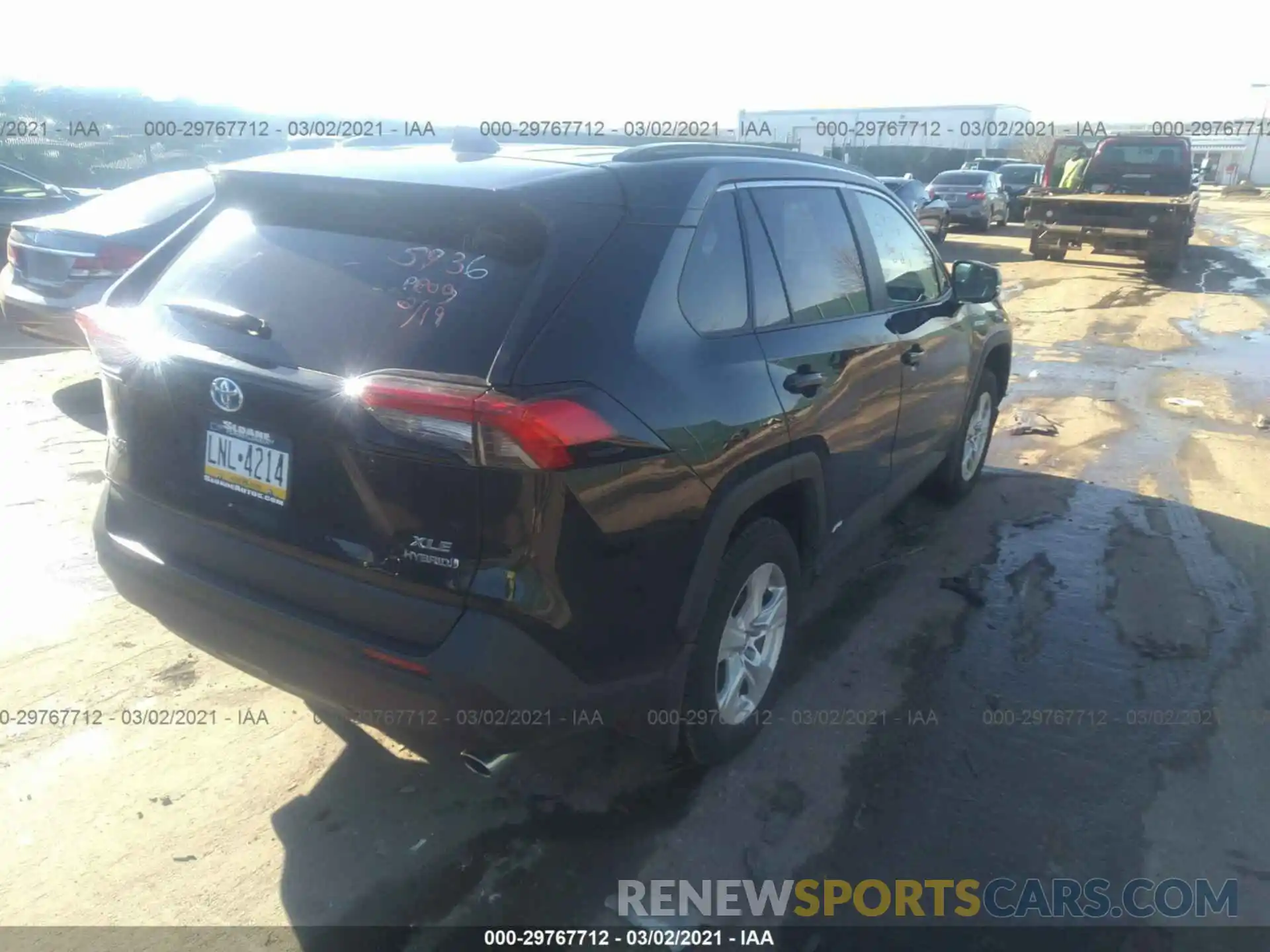 4 Photograph of a damaged car 2T3R6RFV5MW009419 TOYOTA RAV4 2021