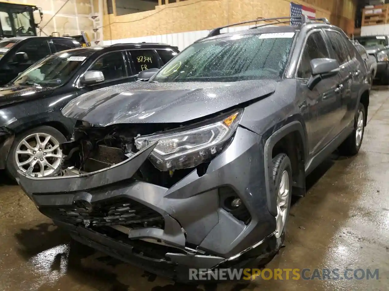 2 Photograph of a damaged car 2T3R6RFV7MW005744 TOYOTA RAV4 2021