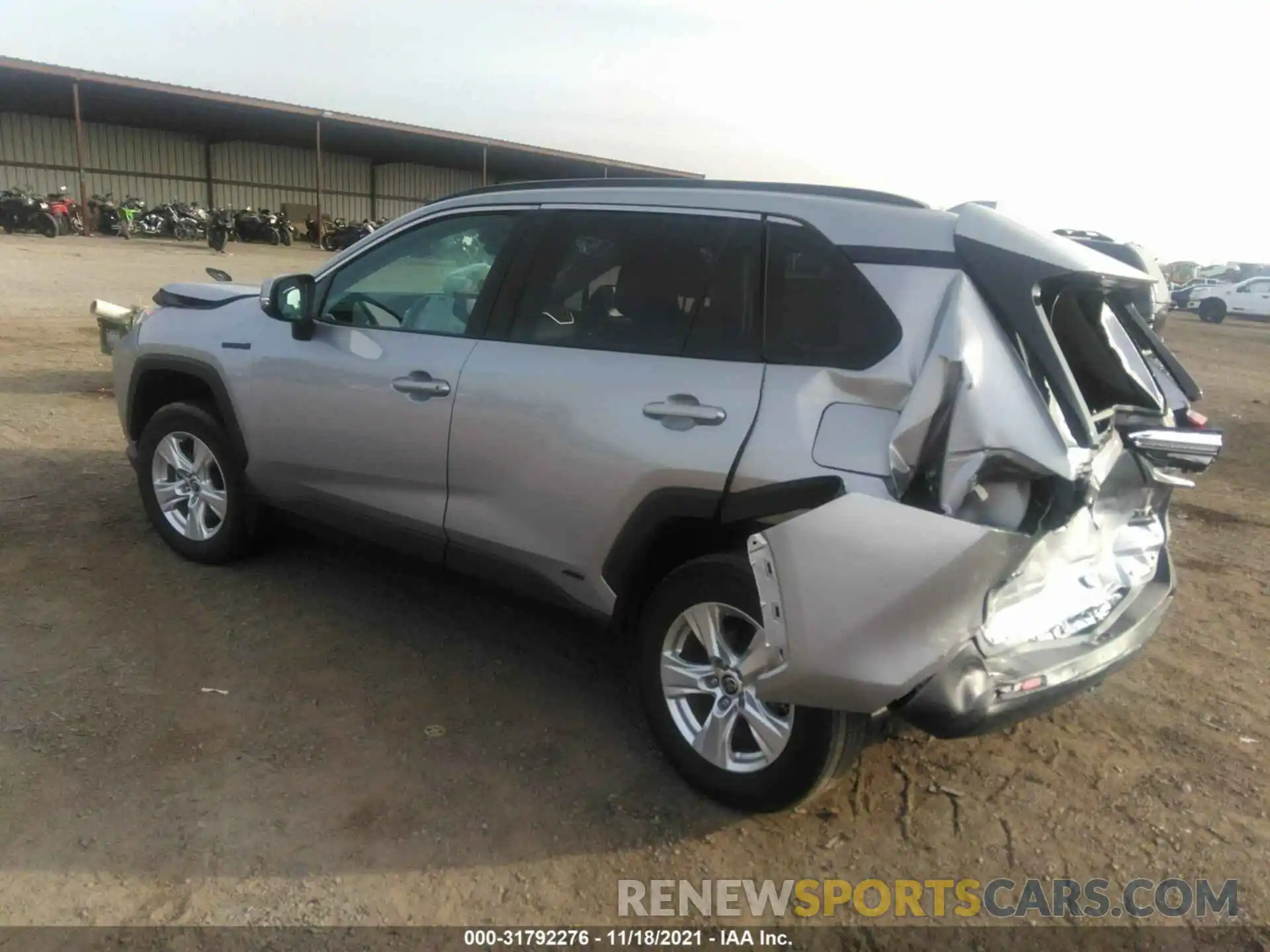 3 Photograph of a damaged car 2T3R6RFV7MW013262 TOYOTA RAV4 2021