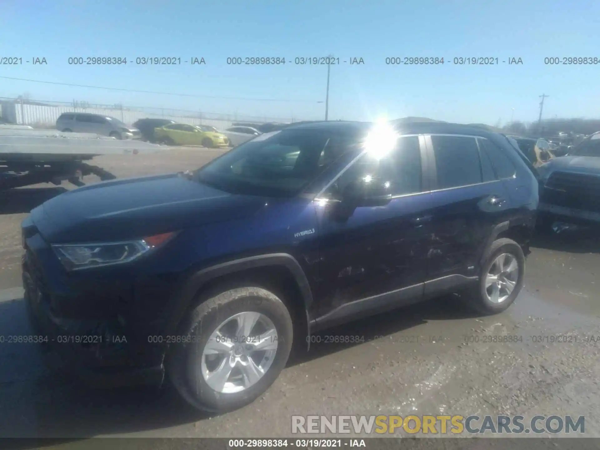 2 Photograph of a damaged car 2T3R6RFV7MW014976 TOYOTA RAV4 2021