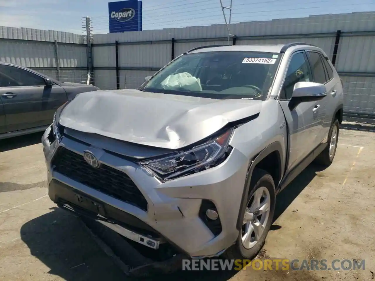 2 Photograph of a damaged car 2T3R6RFV8MW010192 TOYOTA RAV4 2021