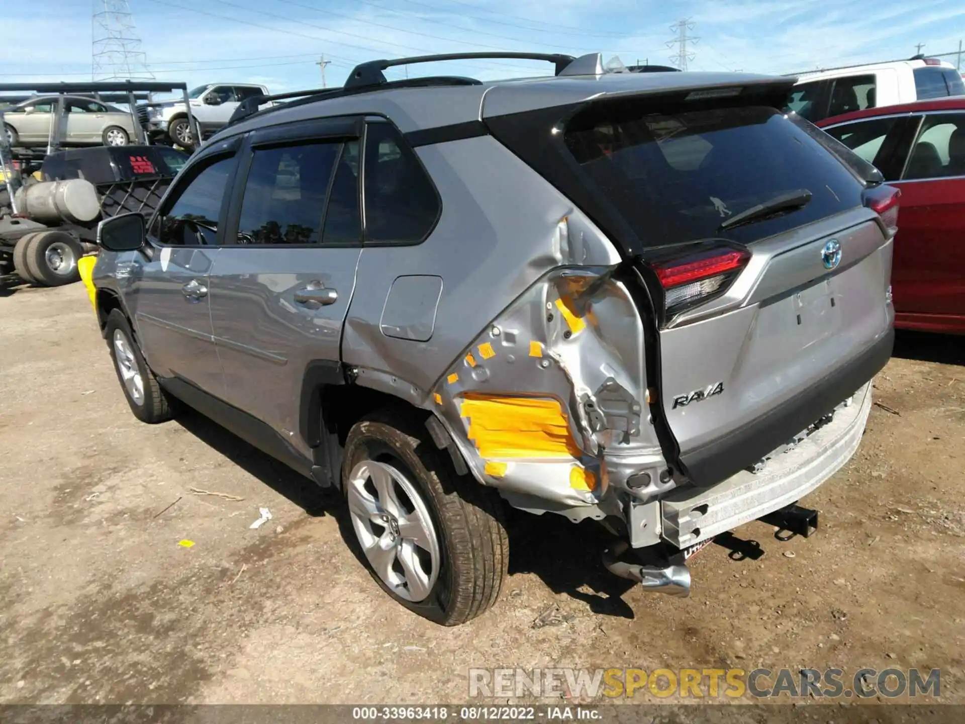 3 Photograph of a damaged car 2T3R6RFVXMW004457 TOYOTA RAV4 2021