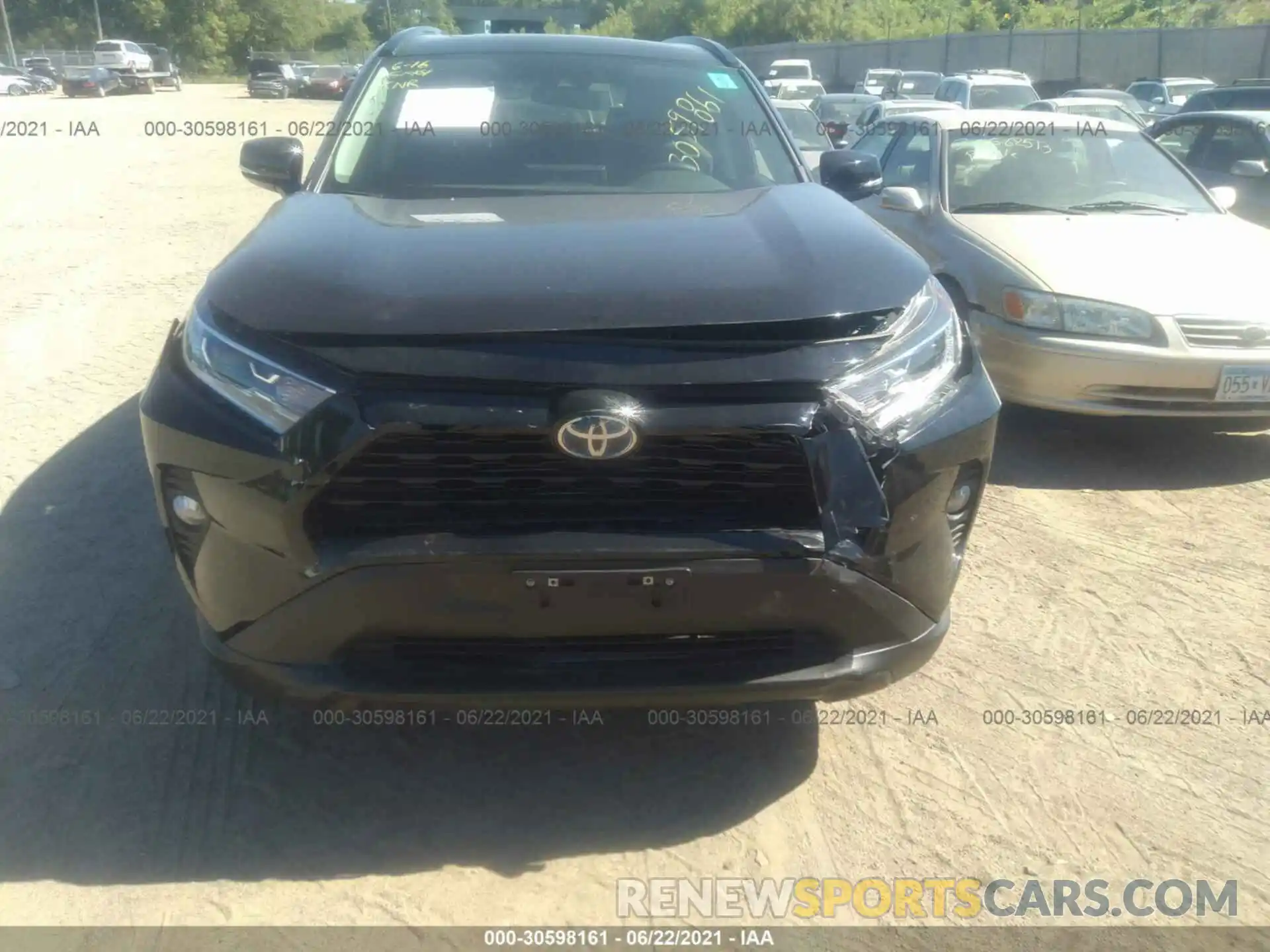 6 Photograph of a damaged car 2T3R6RFVXMW004877 TOYOTA RAV4 2021