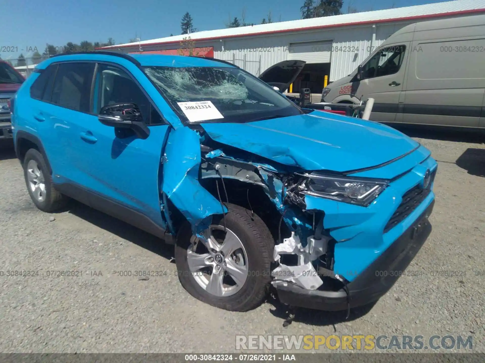 1 Photograph of a damaged car 2T3R6RFVXMW007875 TOYOTA RAV4 2021