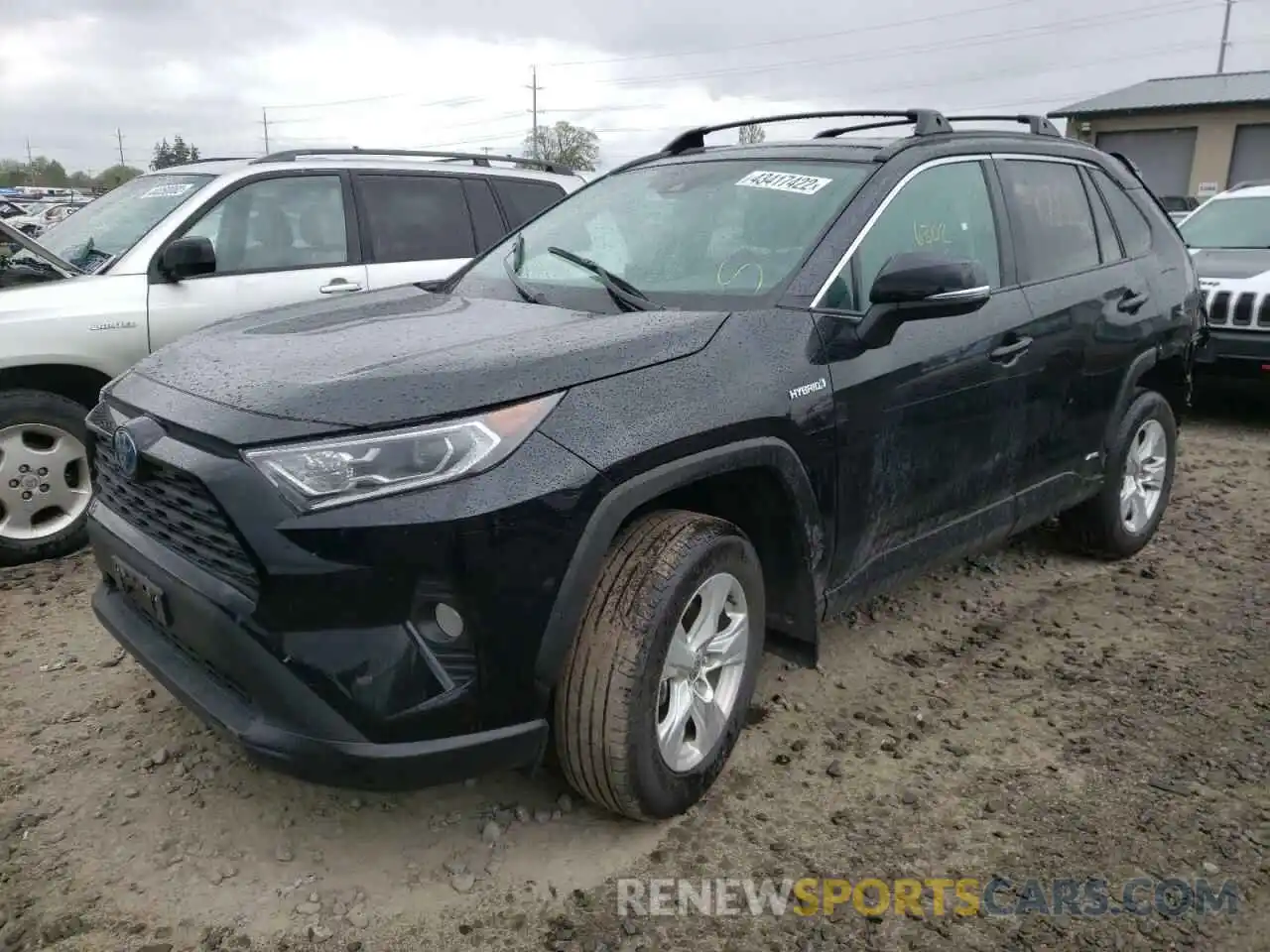 2 Photograph of a damaged car 2T3R6RFVXMW019234 TOYOTA RAV4 2021