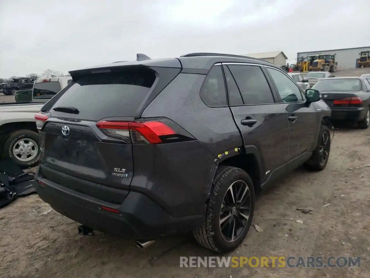 4 Photograph of a damaged car 2T3RWRFV0MW111873 TOYOTA RAV4 2021