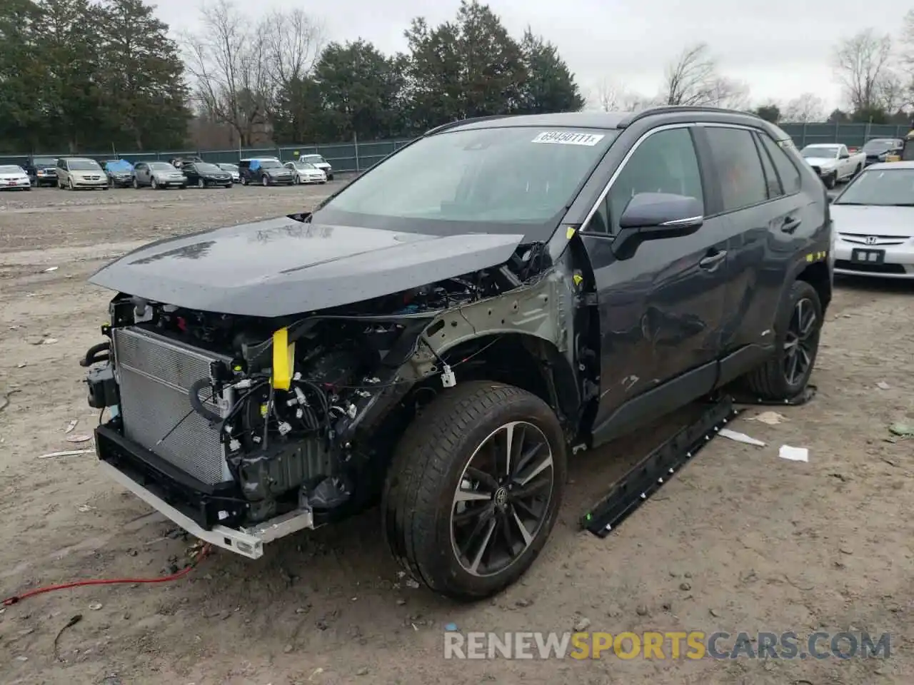 9 Photograph of a damaged car 2T3RWRFV0MW111873 TOYOTA RAV4 2021