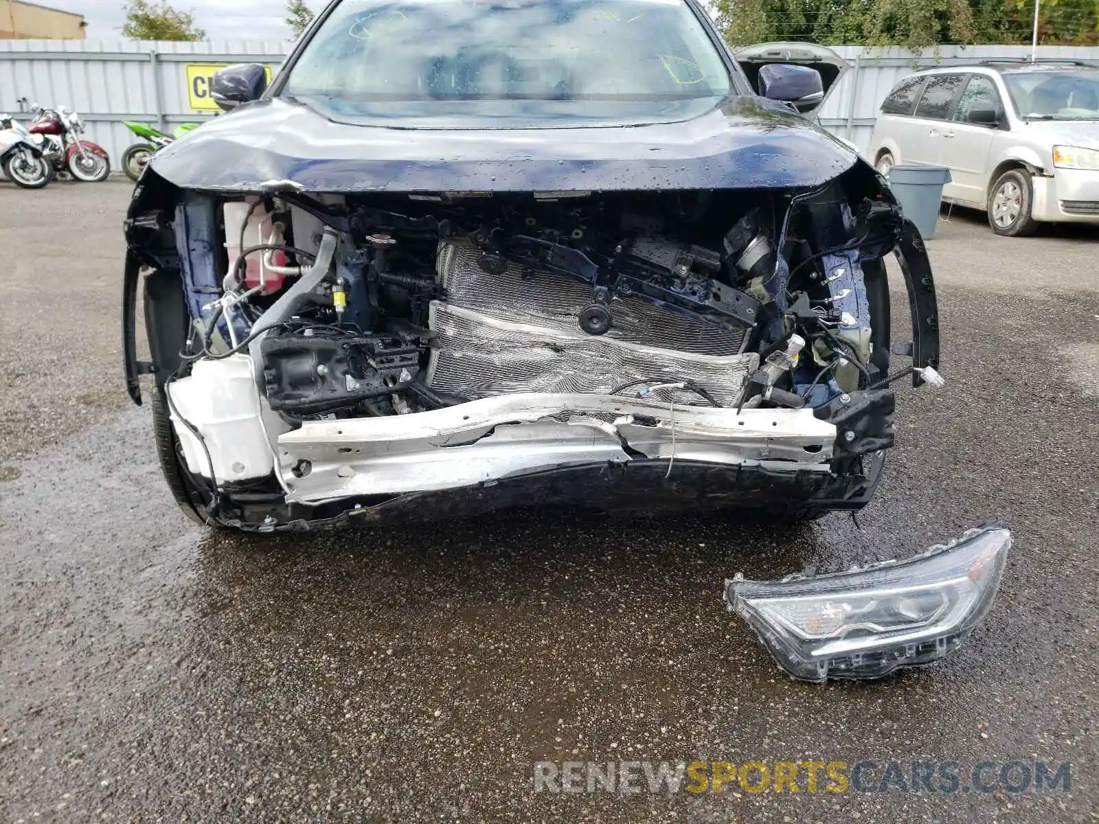 9 Photograph of a damaged car 2T3RWRFV1MW109940 TOYOTA RAV4 2021