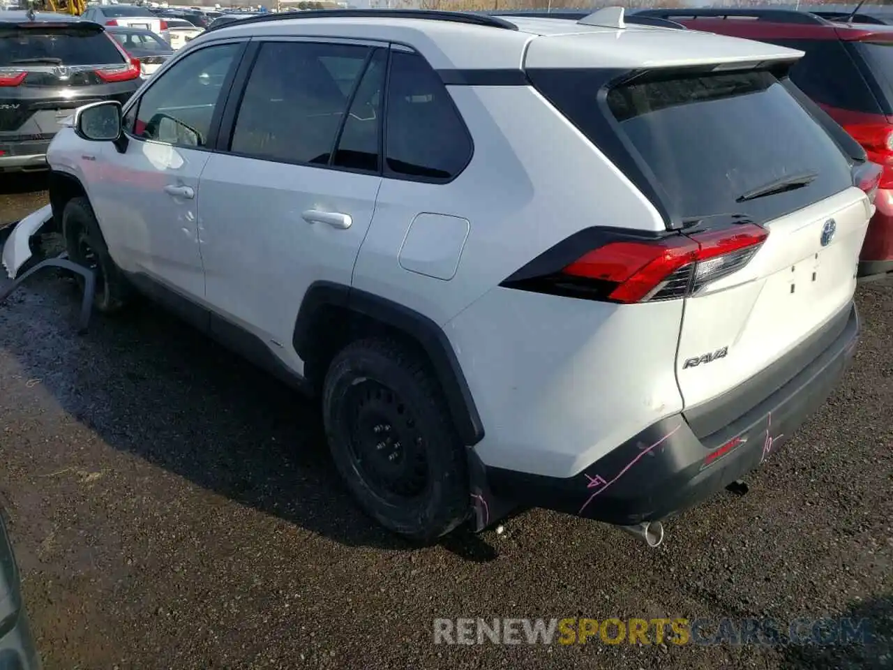 3 Photograph of a damaged car 2T3RWRFV1MW111882 TOYOTA RAV4 2021