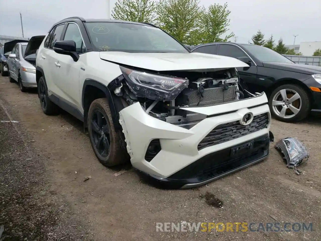 1 Фотография поврежденного автомобиля 2T3RWRFV2MW103189 TOYOTA RAV4 2021