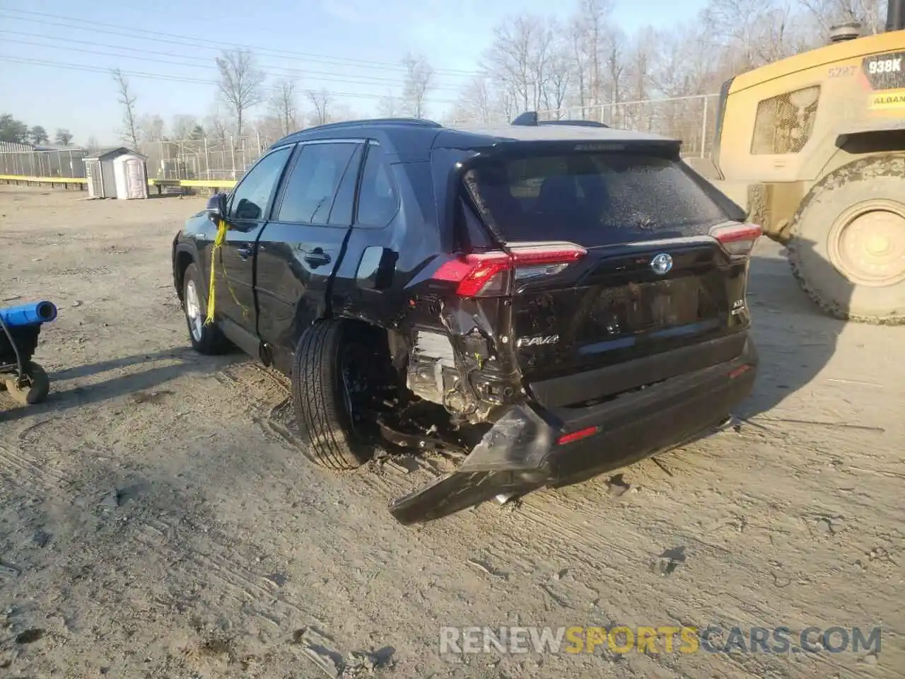 9 Photograph of a damaged car 2T3RWRFV2MW108778 TOYOTA RAV4 2021