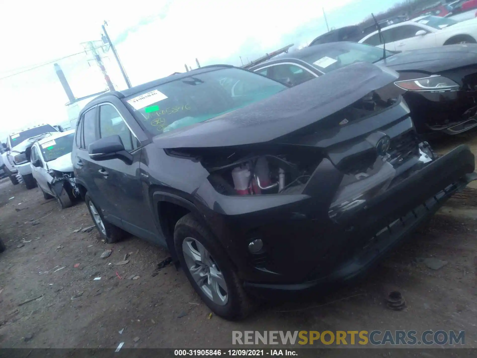 1 Фотография поврежденного автомобиля 2T3RWRFV2MW114046 TOYOTA RAV4 2021