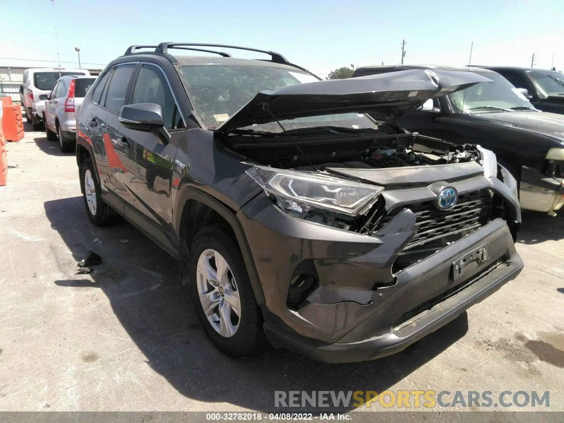 1 Photograph of a damaged car 2T3RWRFV2MW114502 TOYOTA RAV4 2021