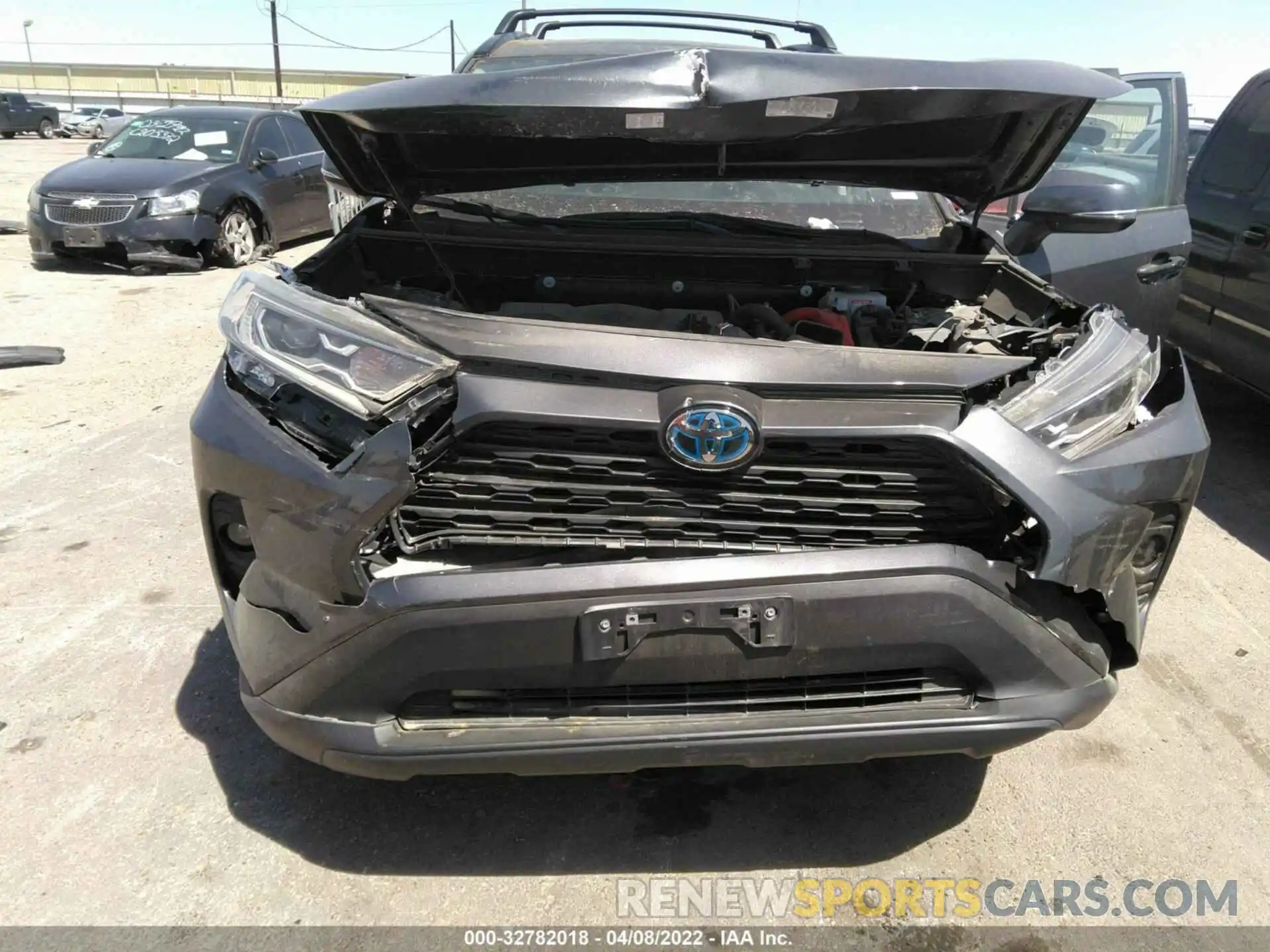 6 Photograph of a damaged car 2T3RWRFV2MW114502 TOYOTA RAV4 2021