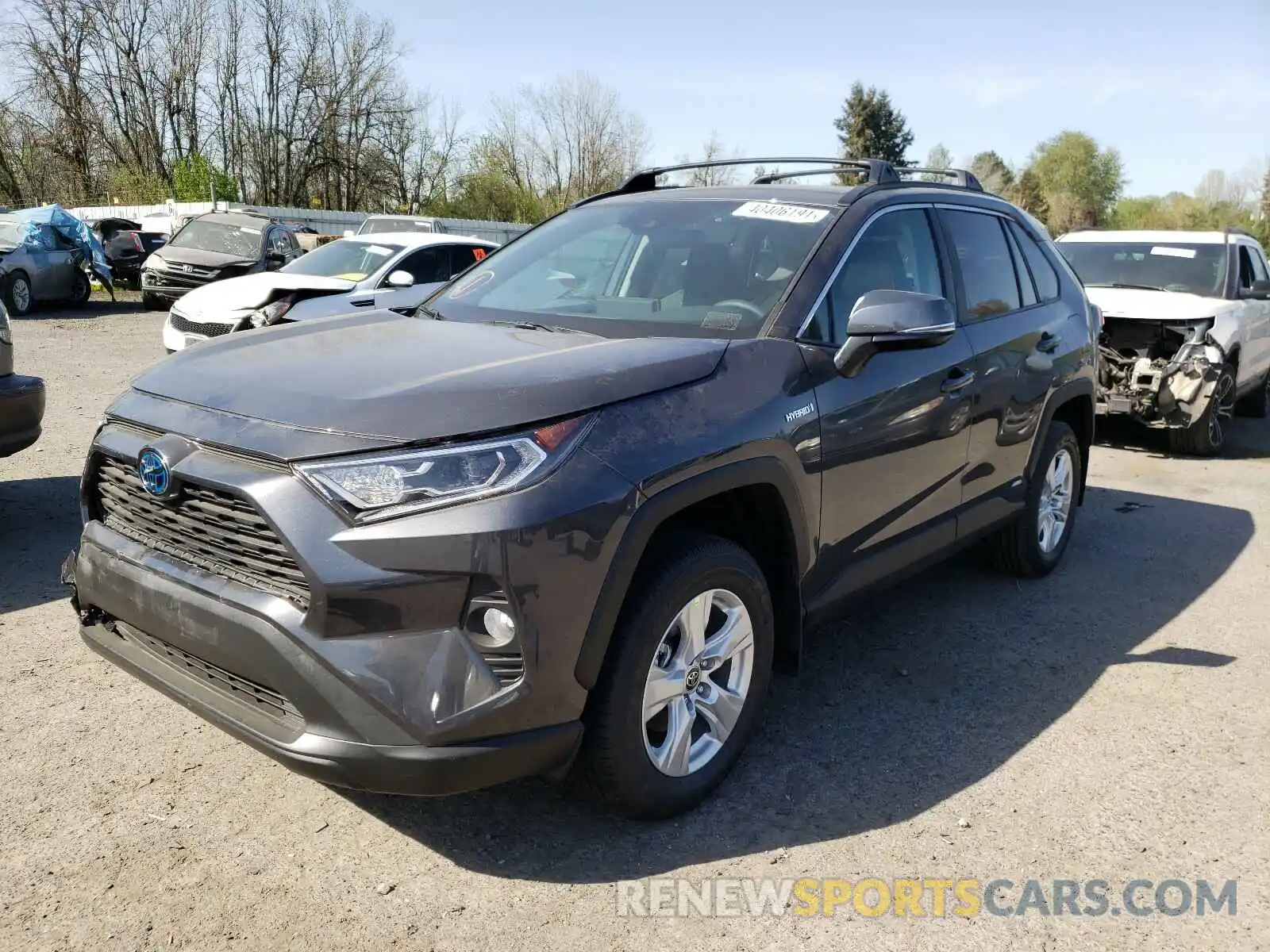 2 Photograph of a damaged car 2T3RWRFV3MW110023 TOYOTA RAV4 2021