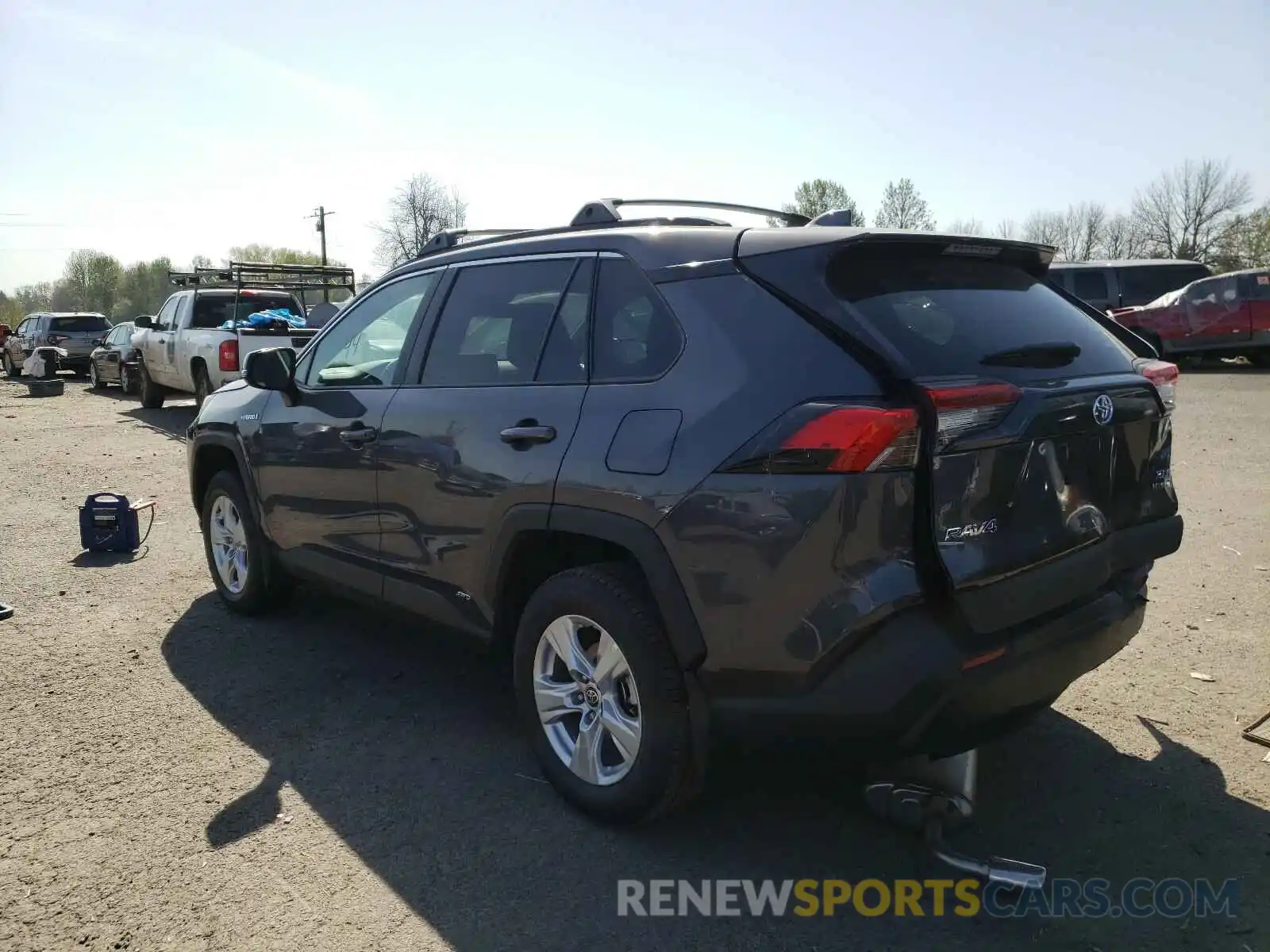 3 Photograph of a damaged car 2T3RWRFV3MW110023 TOYOTA RAV4 2021