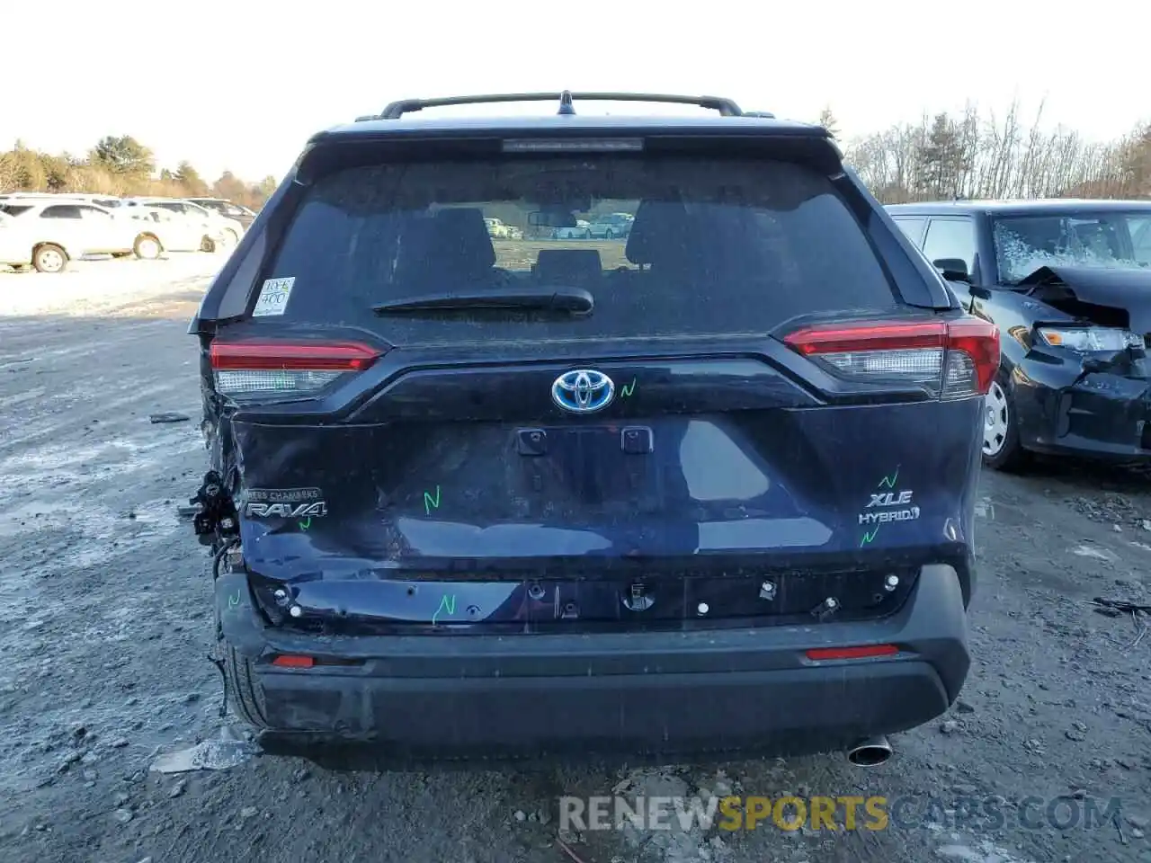 6 Photograph of a damaged car 2T3RWRFV4MW119443 TOYOTA RAV4 2021