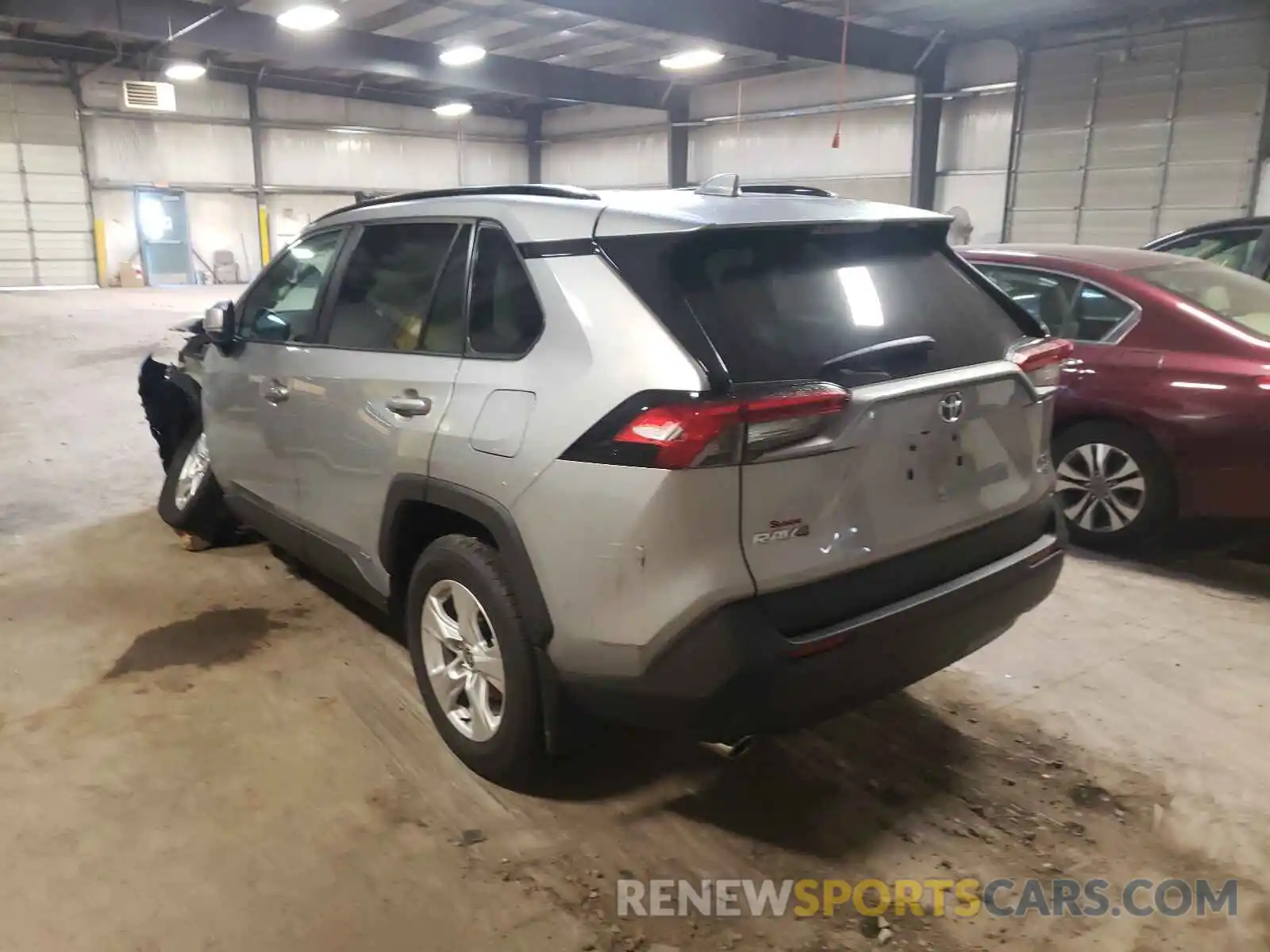 3 Photograph of a damaged car 2T3RWRFV5MW111836 TOYOTA RAV4 2021