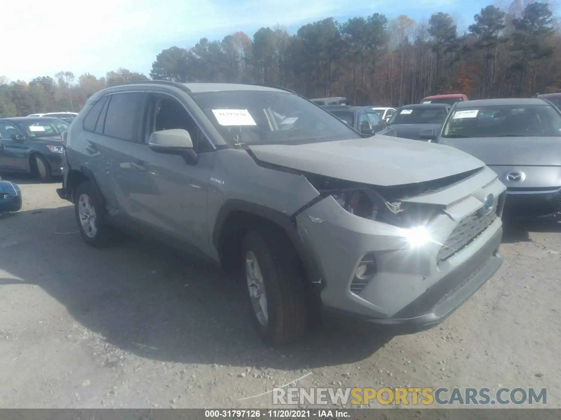 1 Photograph of a damaged car 2T3RWRFV5MW113960 TOYOTA RAV4 2021