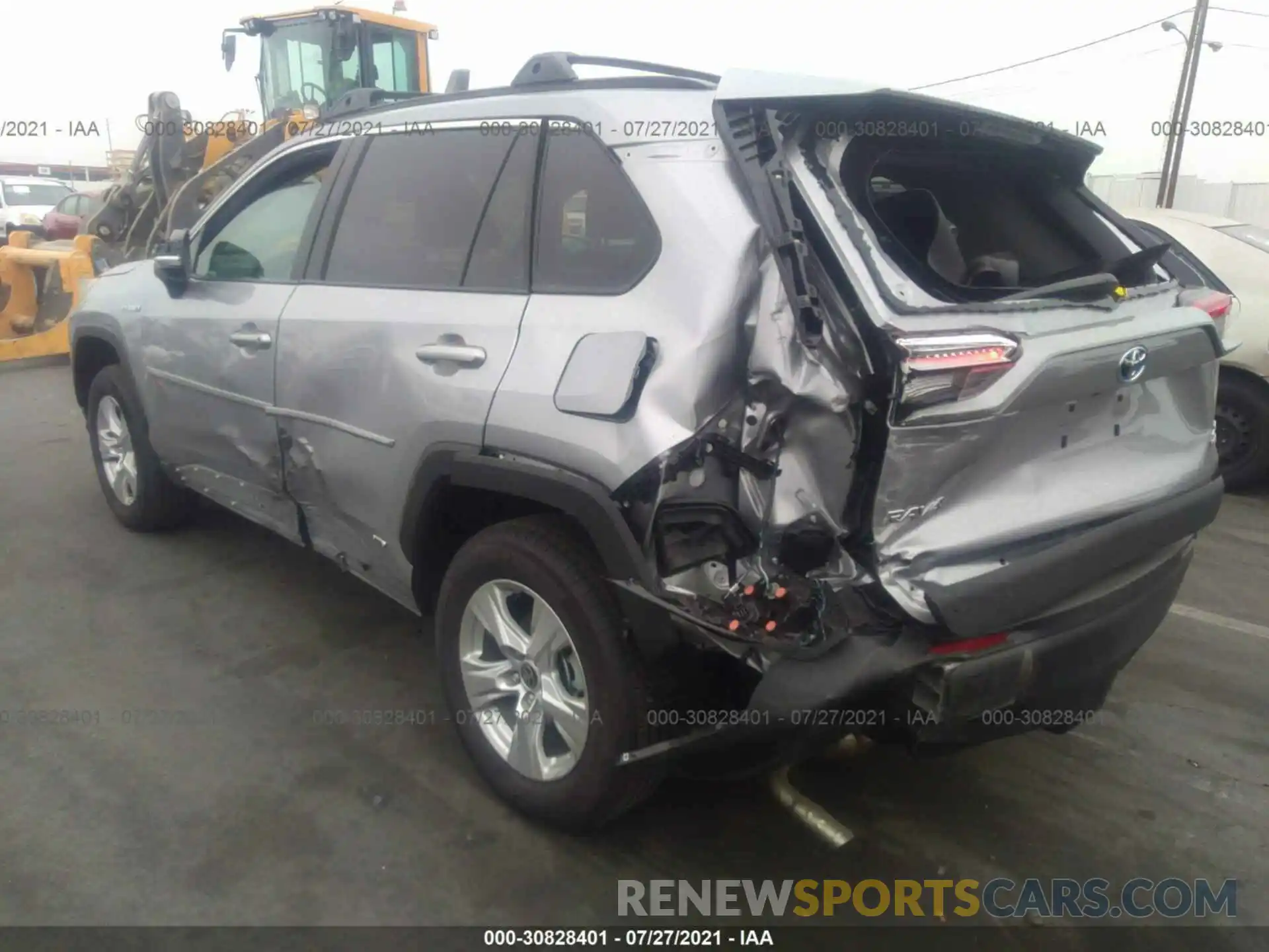 3 Photograph of a damaged car 2T3RWRFV5MW115353 TOYOTA RAV4 2021