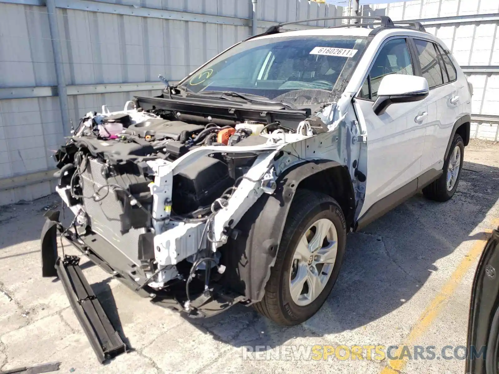 2 Photograph of a damaged car 2T3RWRFV5MW116308 TOYOTA RAV4 2021