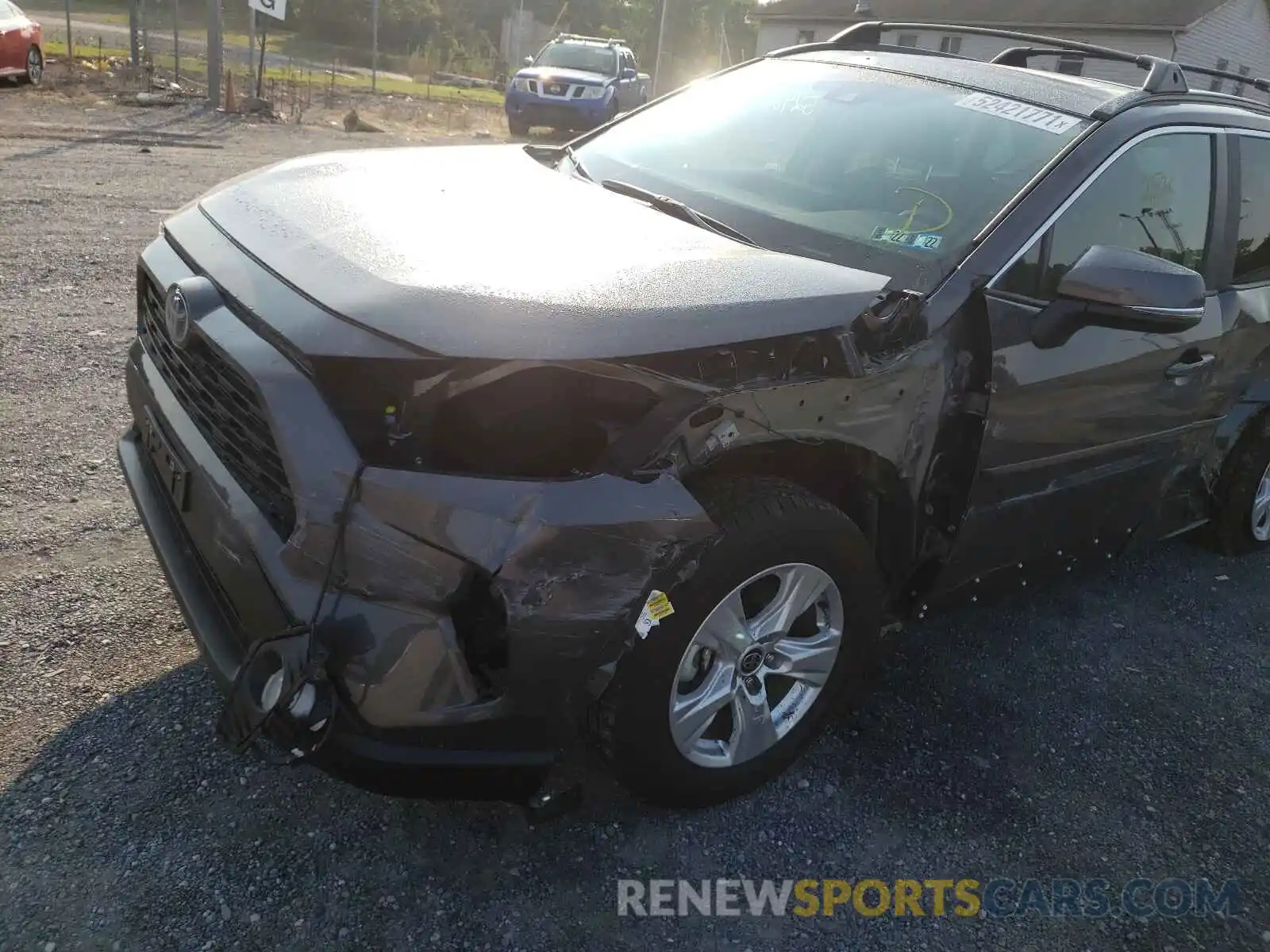 9 Photograph of a damaged car 2T3RWRFV5MW118740 TOYOTA RAV4 2021