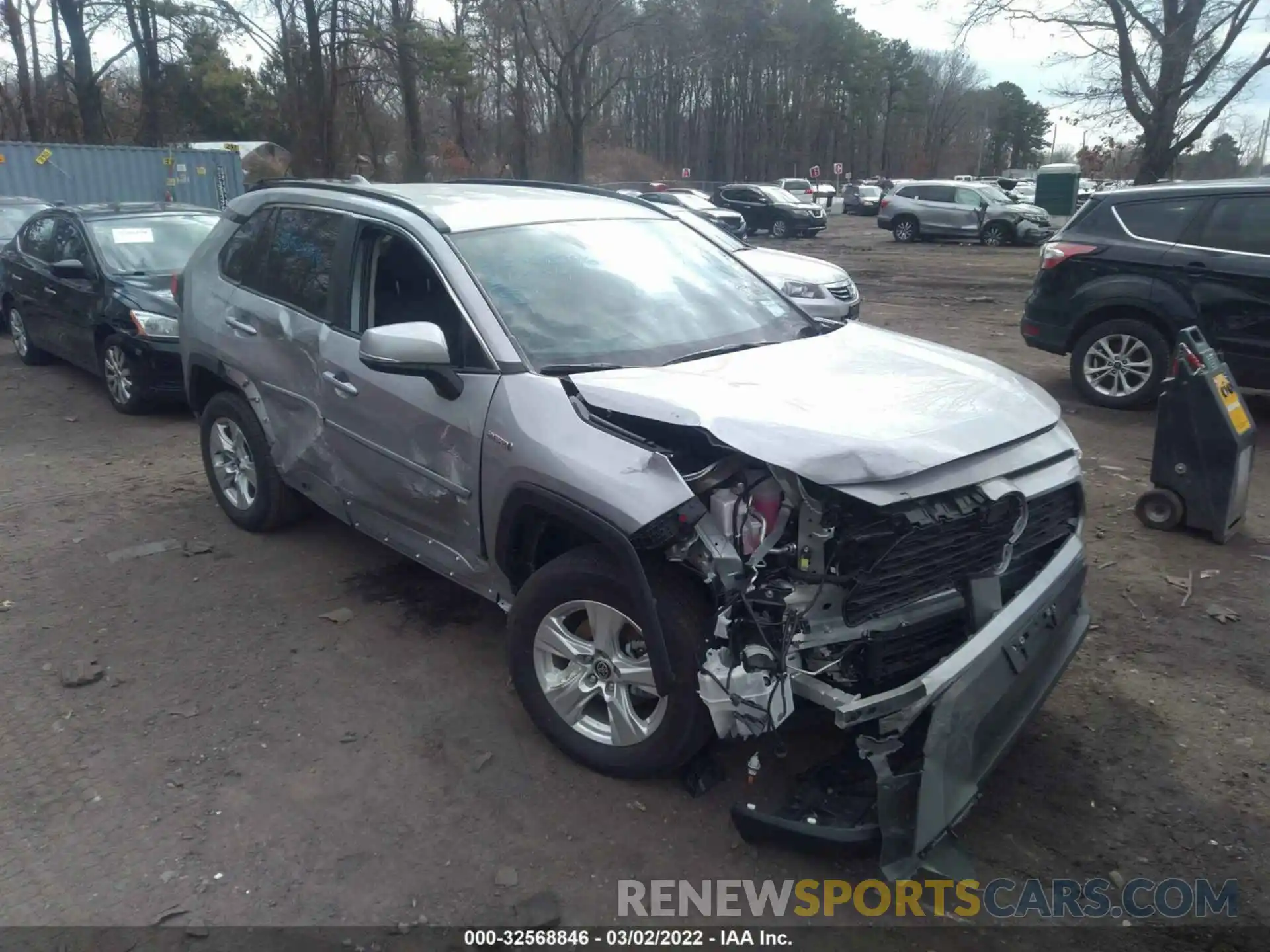 1 Photograph of a damaged car 2T3RWRFV6MW128399 TOYOTA RAV4 2021