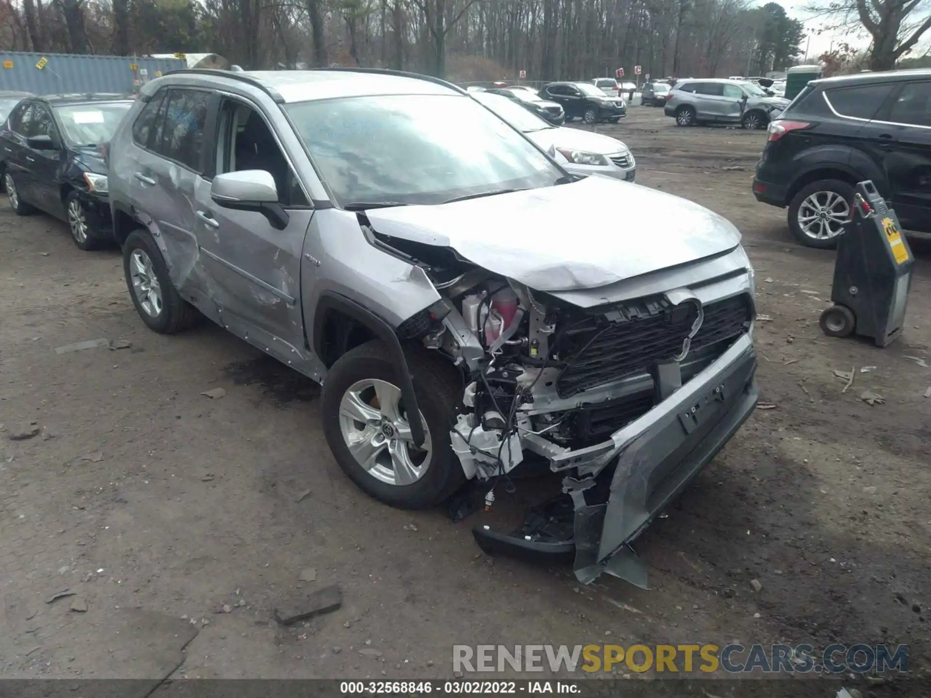 6 Photograph of a damaged car 2T3RWRFV6MW128399 TOYOTA RAV4 2021