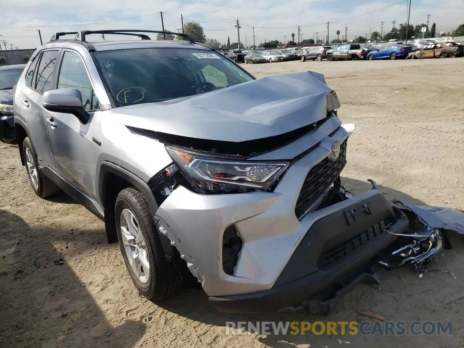 1 Photograph of a damaged car 2T3RWRFV7MW118707 TOYOTA RAV4 2021