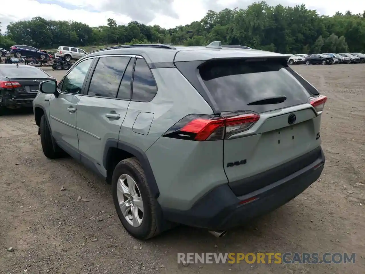 3 Photograph of a damaged car 2T3RWRFV7MW121039 TOYOTA RAV4 2021