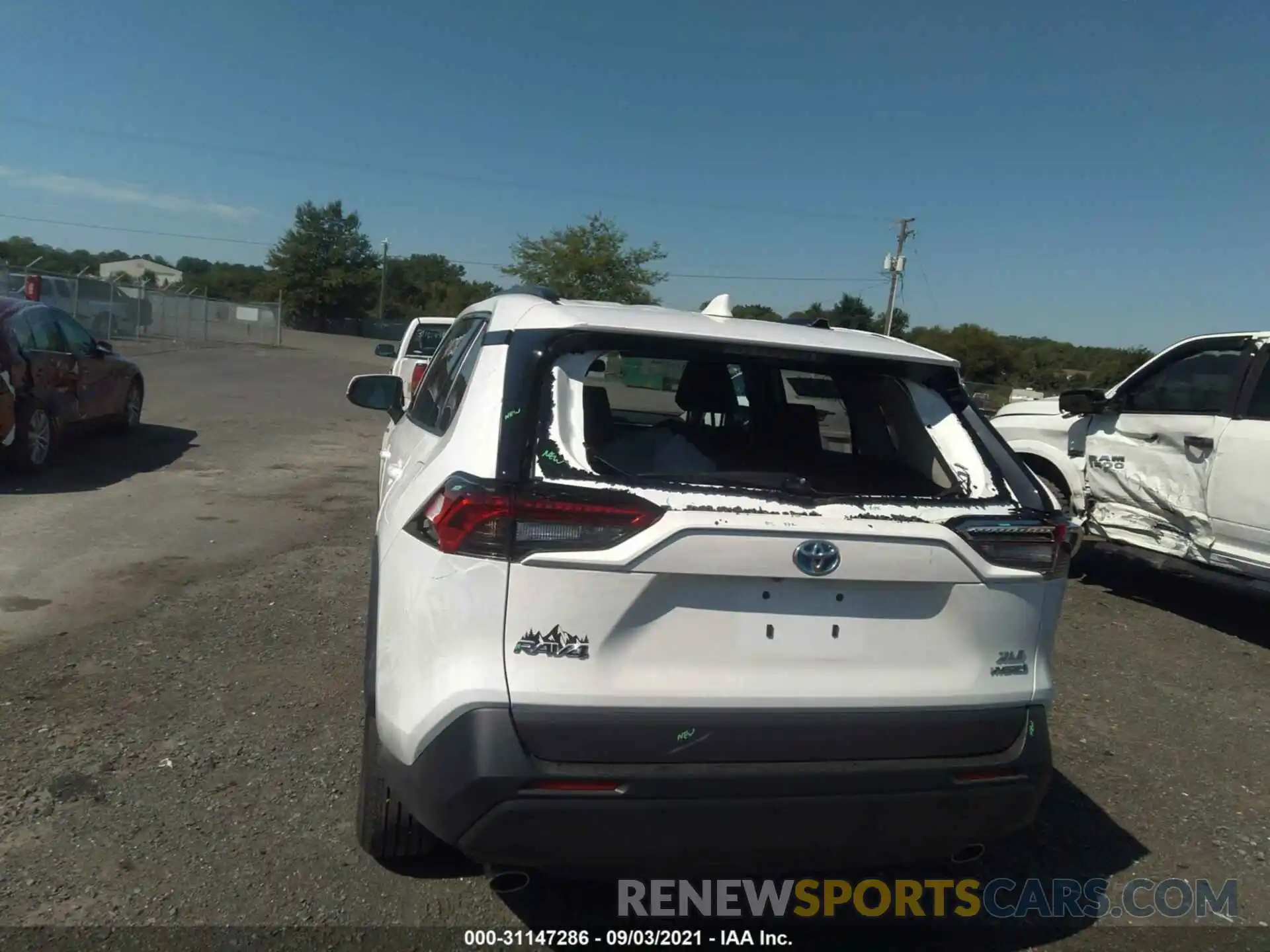 6 Photograph of a damaged car 2T3RWRFV7MW122157 TOYOTA RAV4 2021