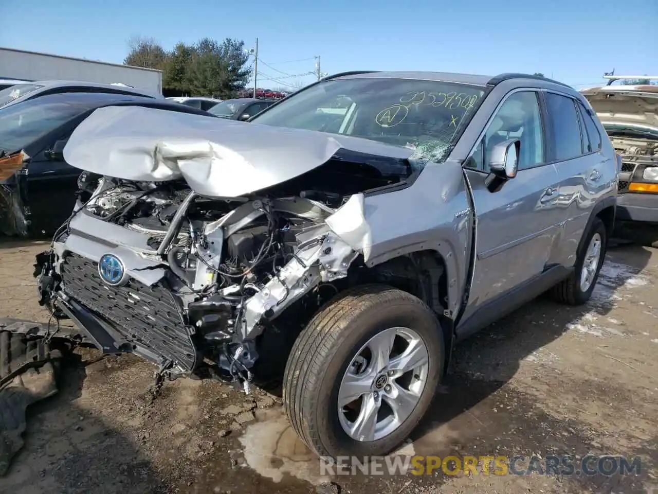 2 Photograph of a damaged car 2T3RWRFV8MW117484 TOYOTA RAV4 2021