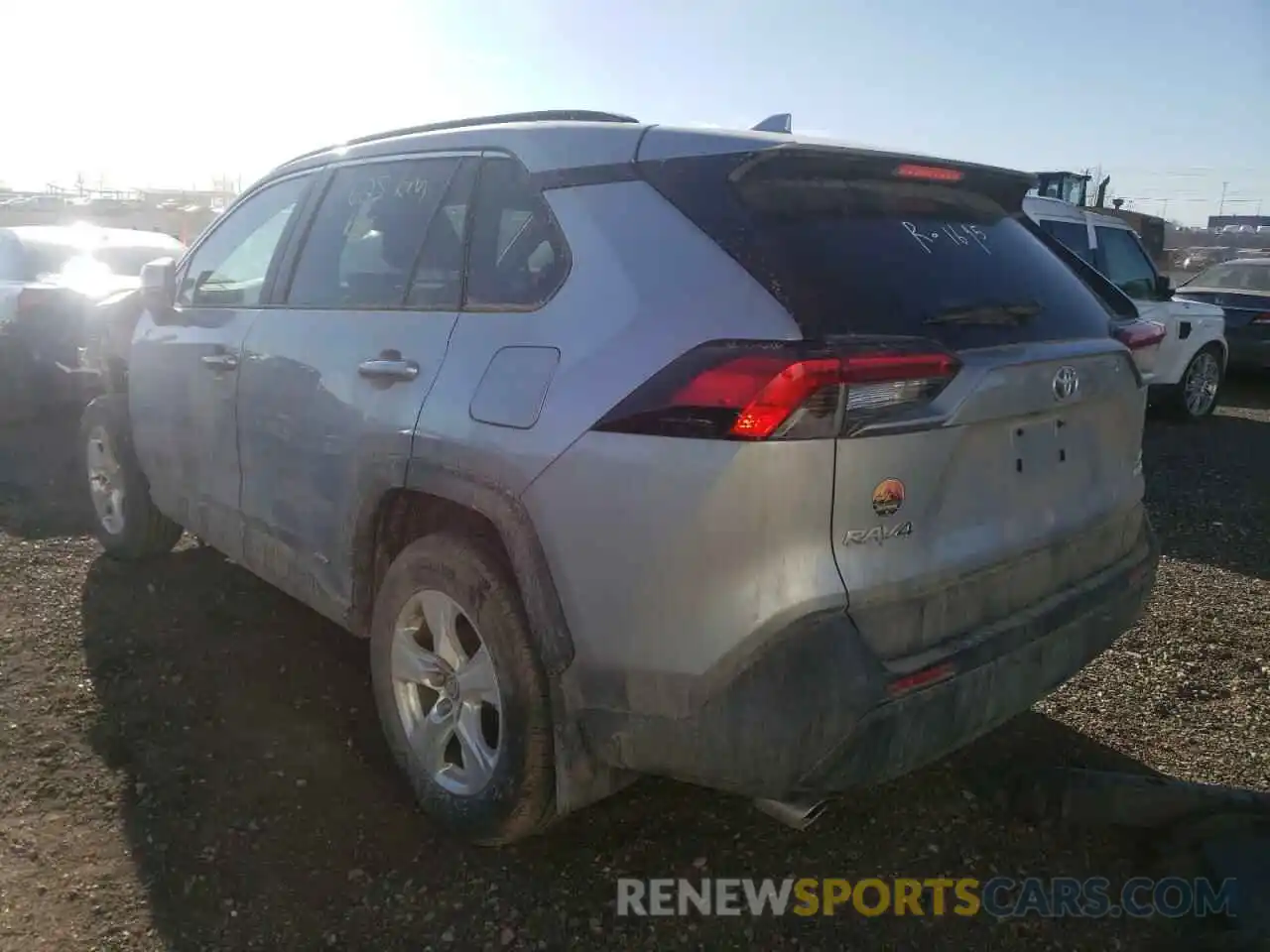 3 Photograph of a damaged car 2T3RWRFV8MW125259 TOYOTA RAV4 2021